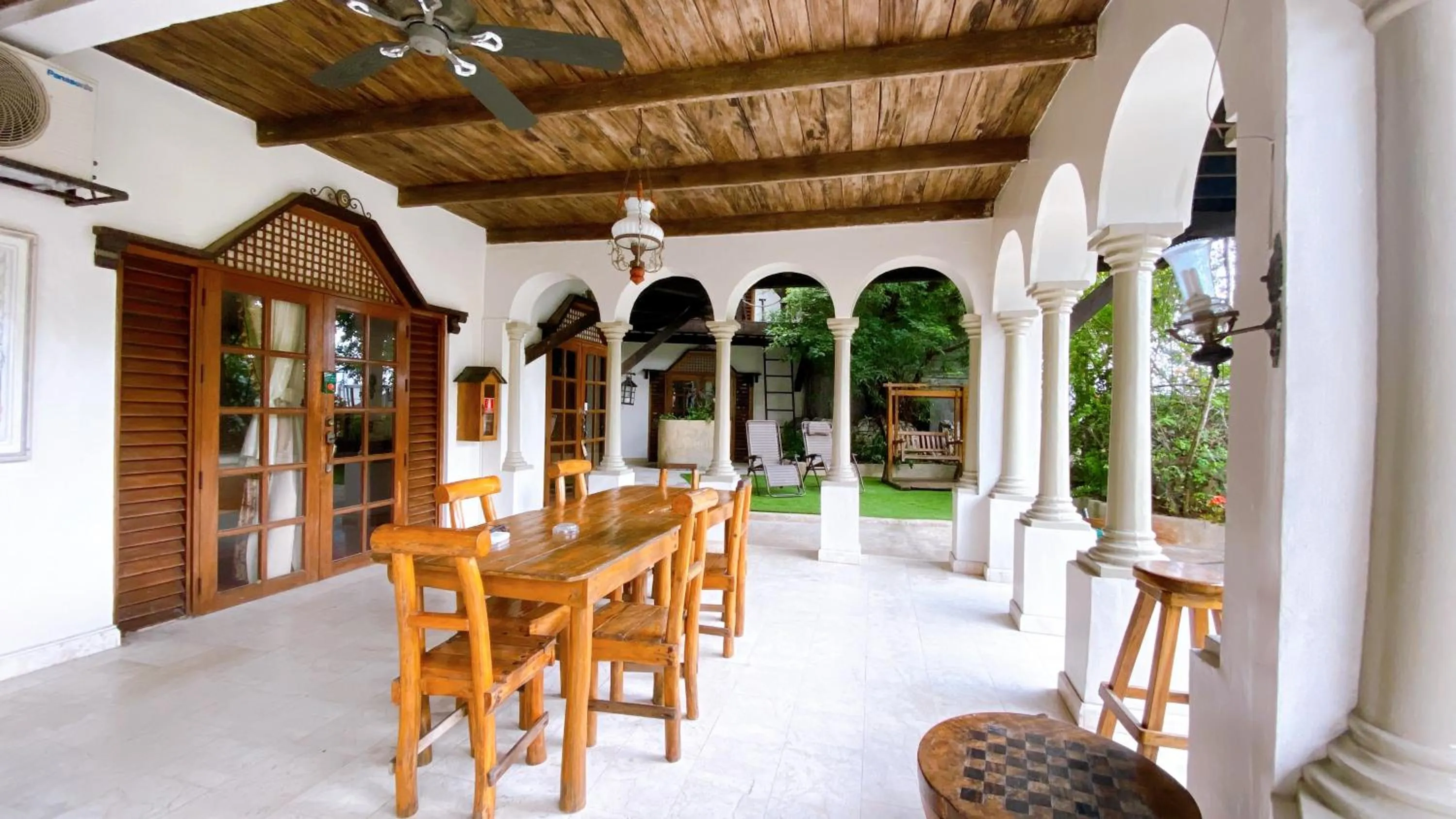 Property building in Tropicana Castle Dive Resort powered by Cocotel