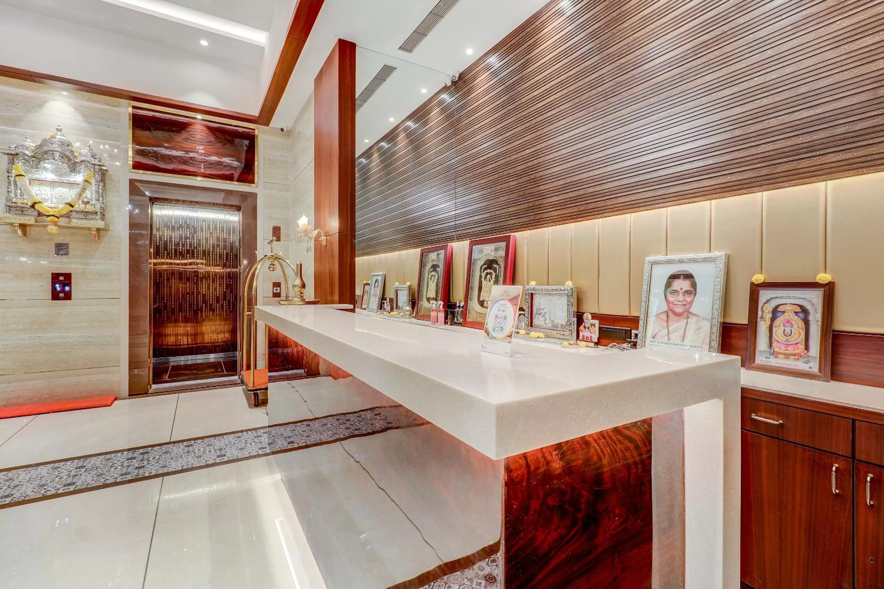 Lobby or reception in Hotel Gurudev Grand