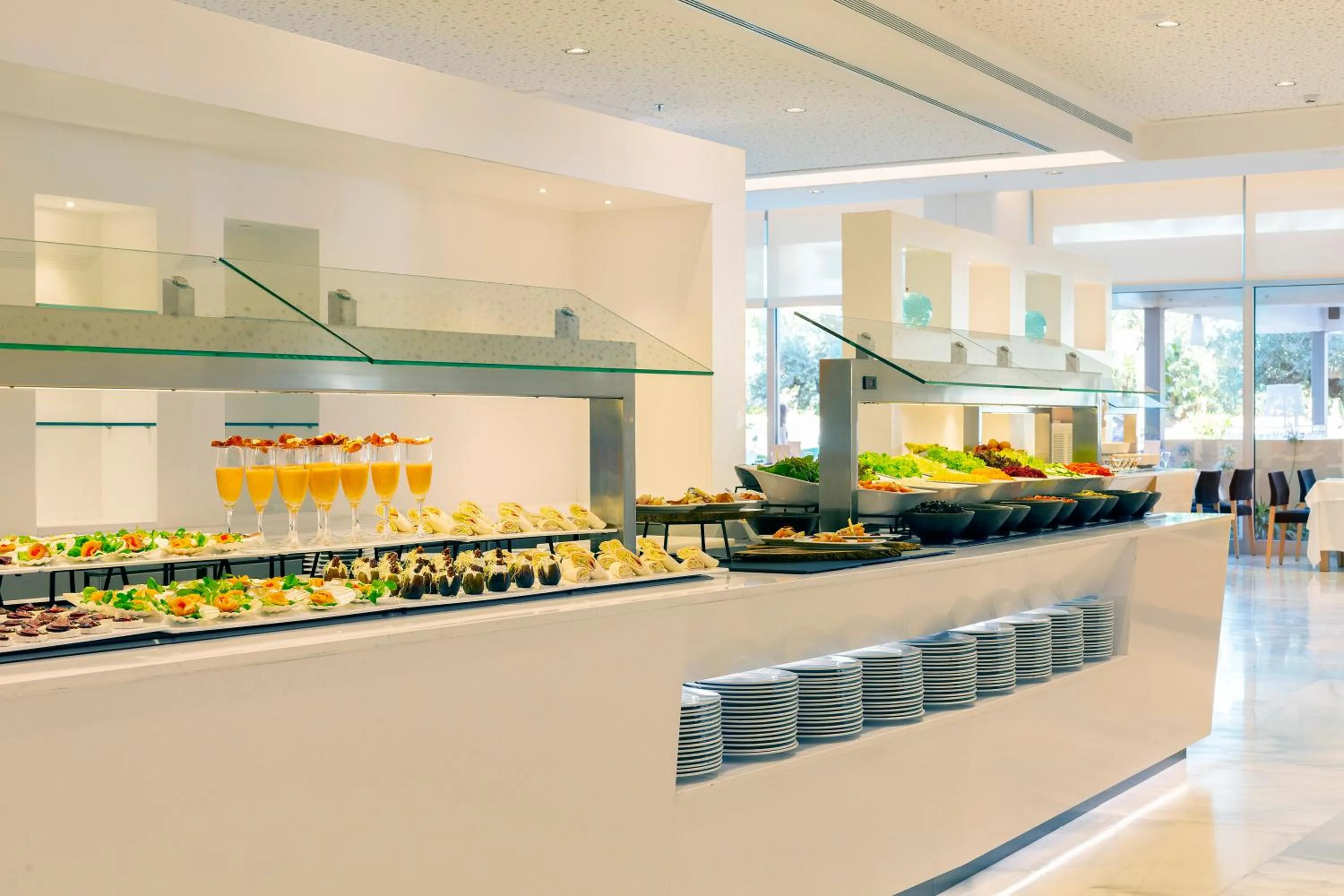 Food and drinks in Hipotels Gran Playa de Palma