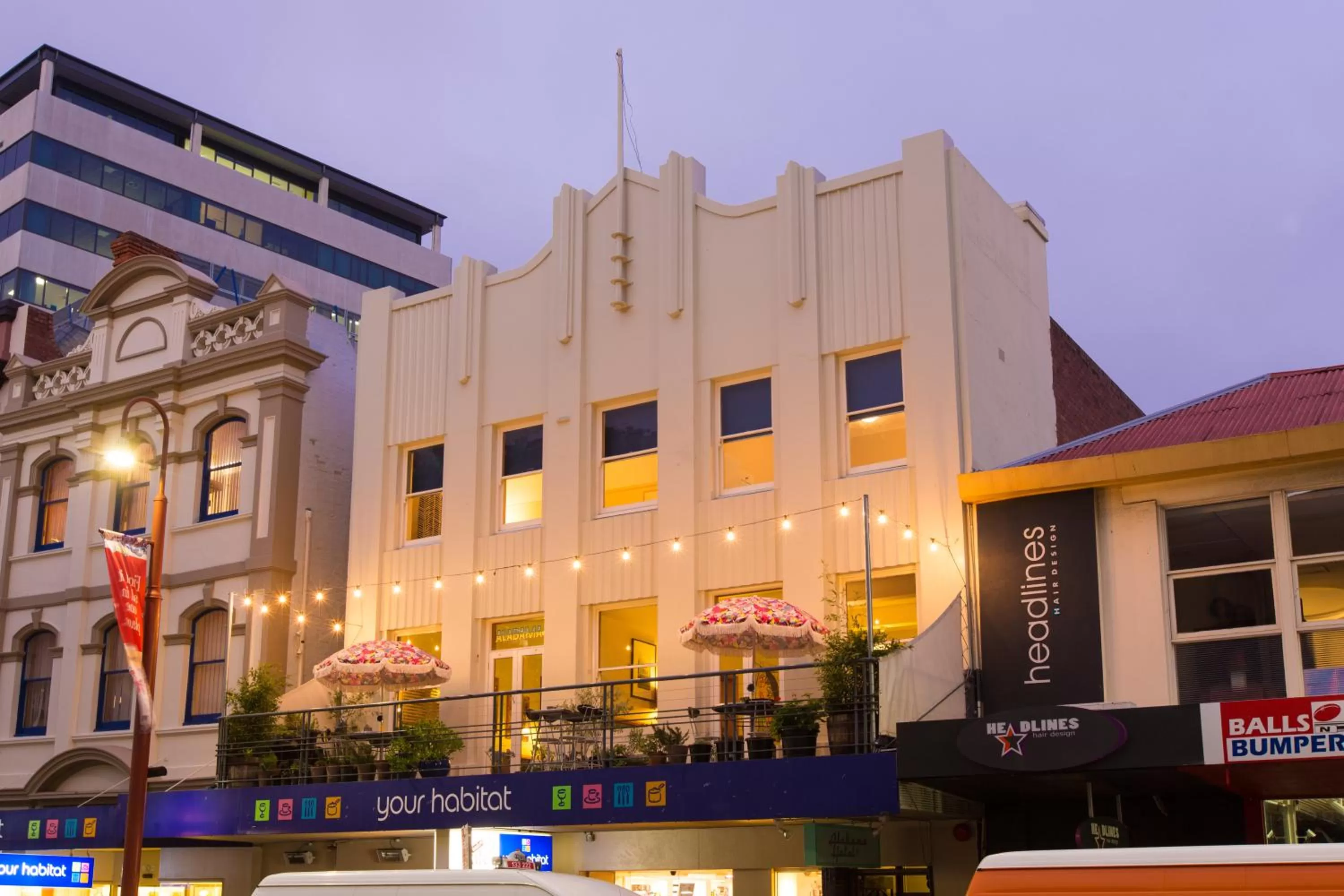 Facade/entrance in Alabama Hotel Hobart