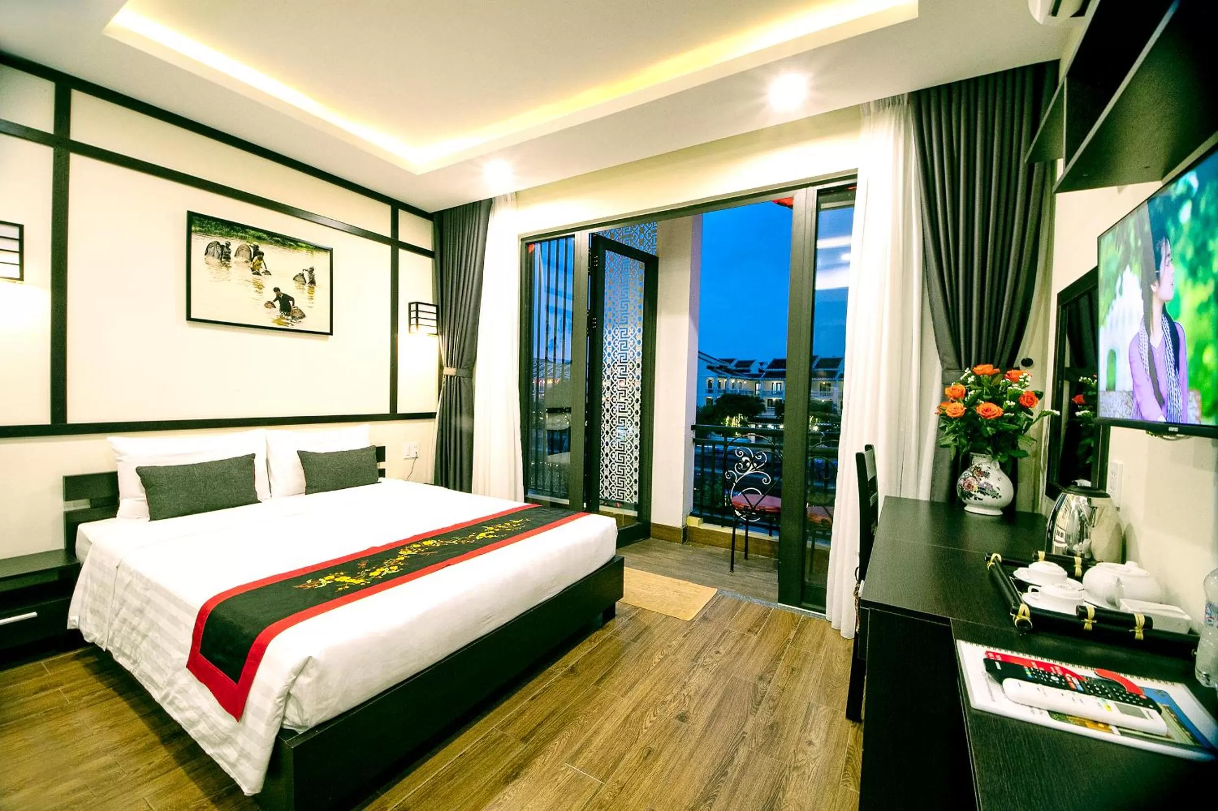 Bedroom, Bed in Hoi An Riverland Villa - Hoi An Center