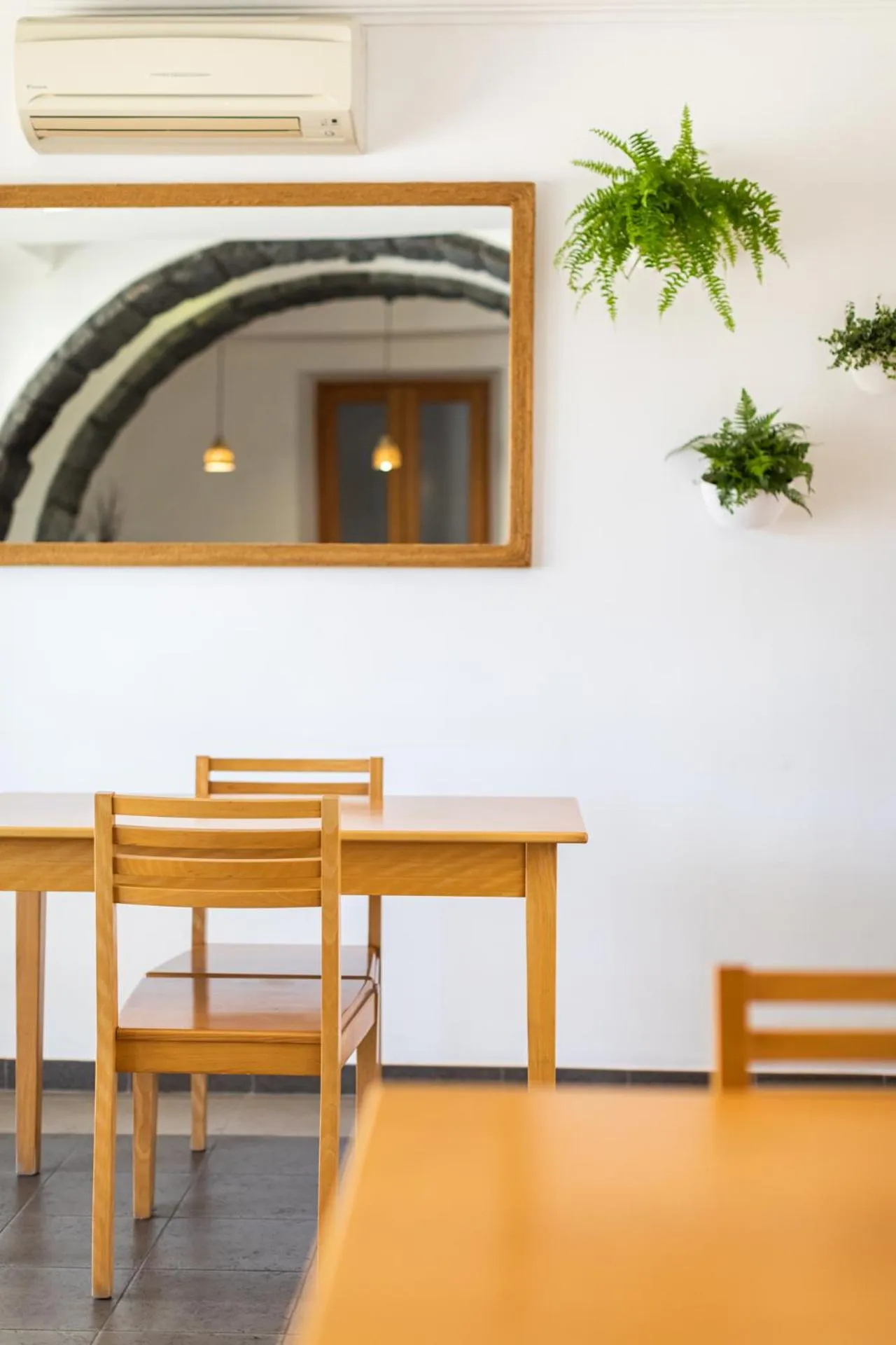 Restaurant/places to eat in Hotel Arcanjo