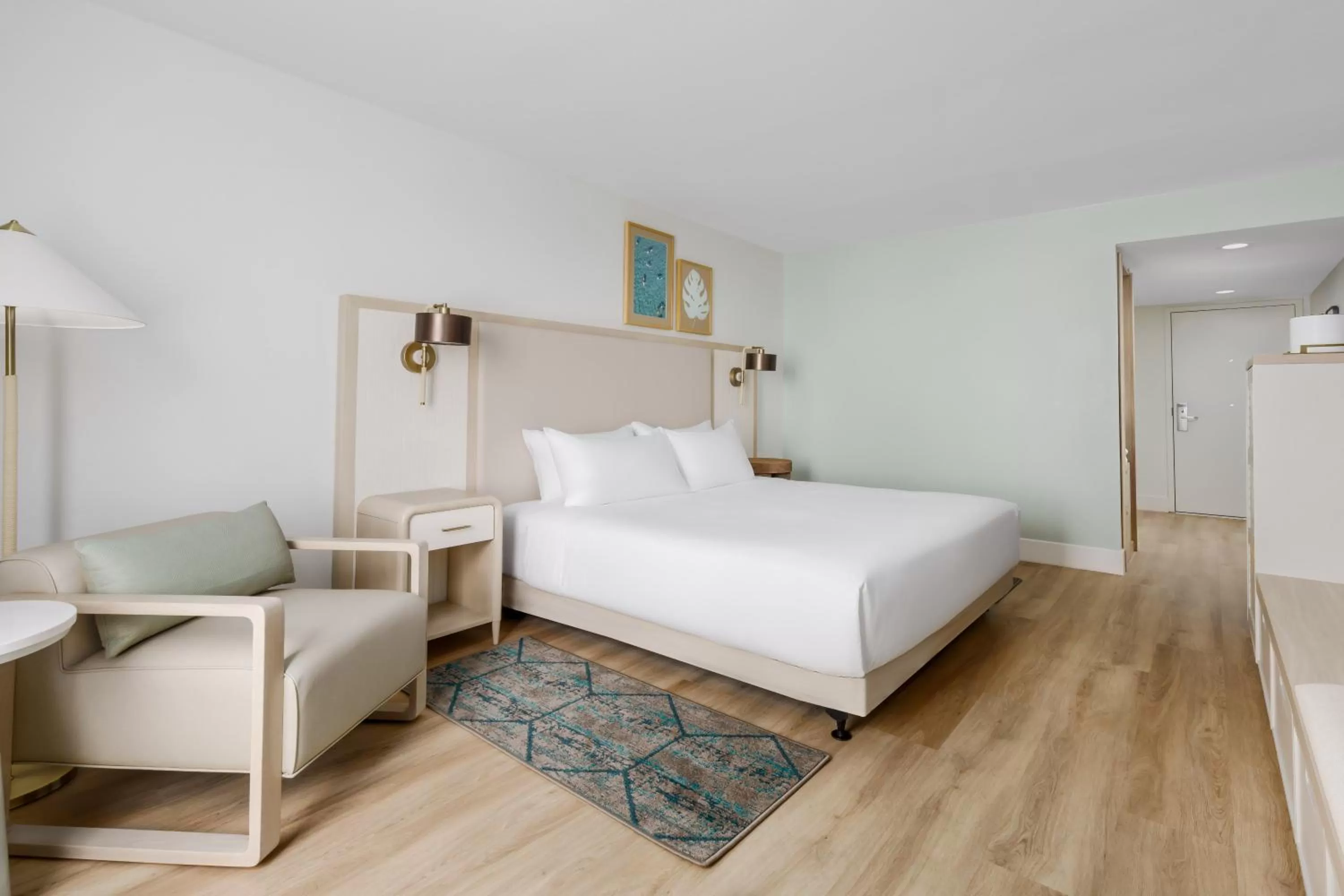 Bedroom, Bed in Beal House Fort Walton Beach, Tapestry Collection By Hilton