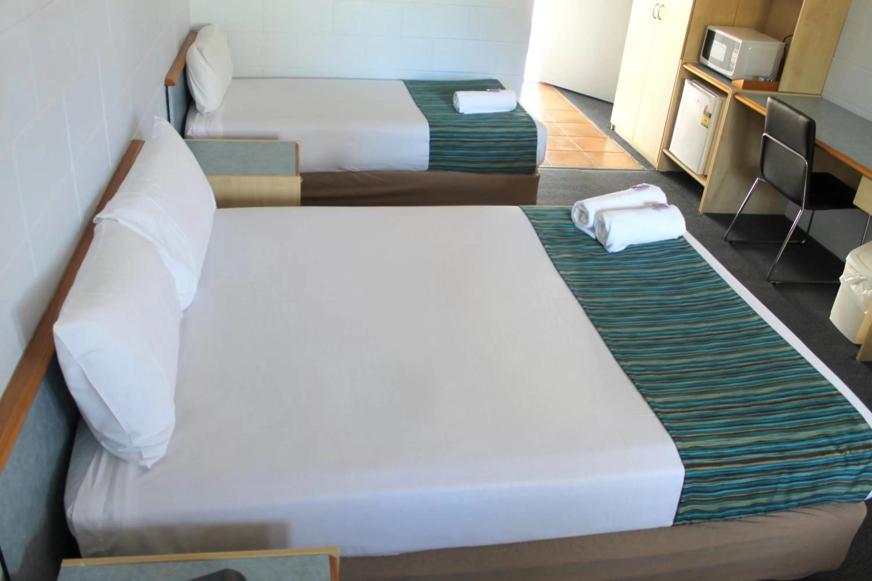 Bedroom, Bed in Rocky Glen Hotel Motel Gladstone