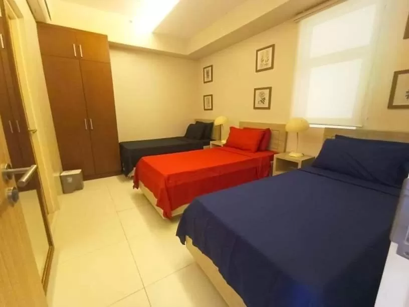 Bed in Luxurious Family Room Pico de Loro
