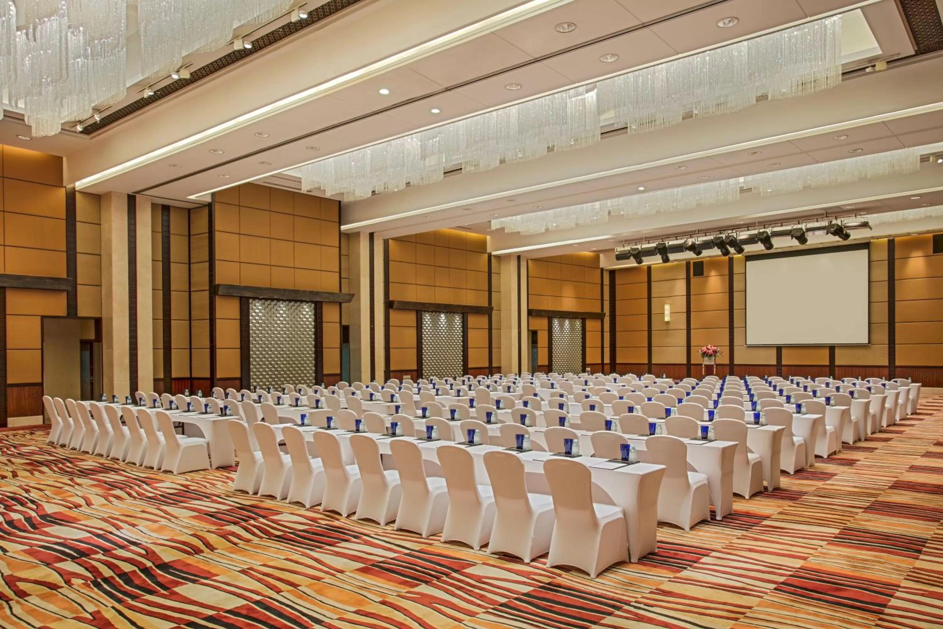 Banquet/Function facilities in Crowne Plaza Beijing International Airport by IHG