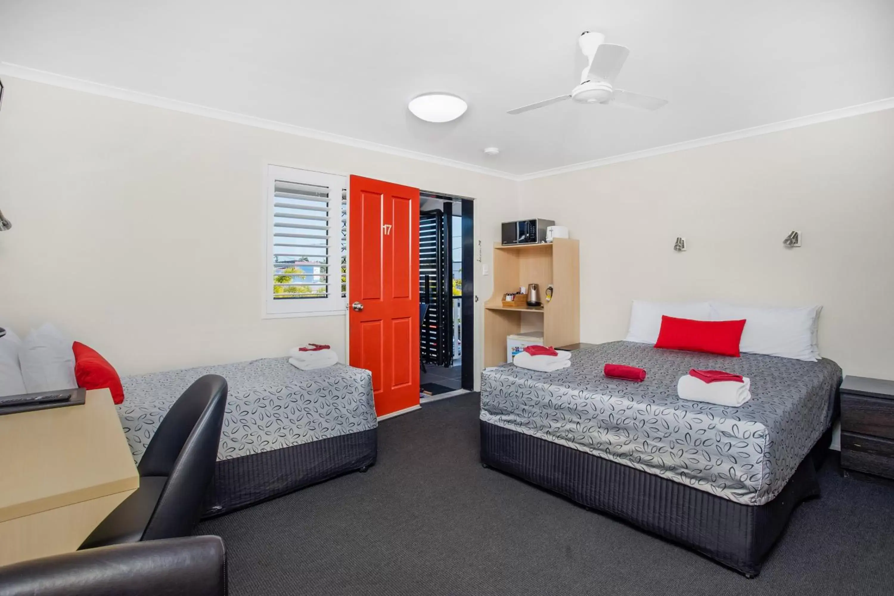 Executive Twin Room in Citywalk Motor Inn Executive Twin Room in Citywalk Motor Inn