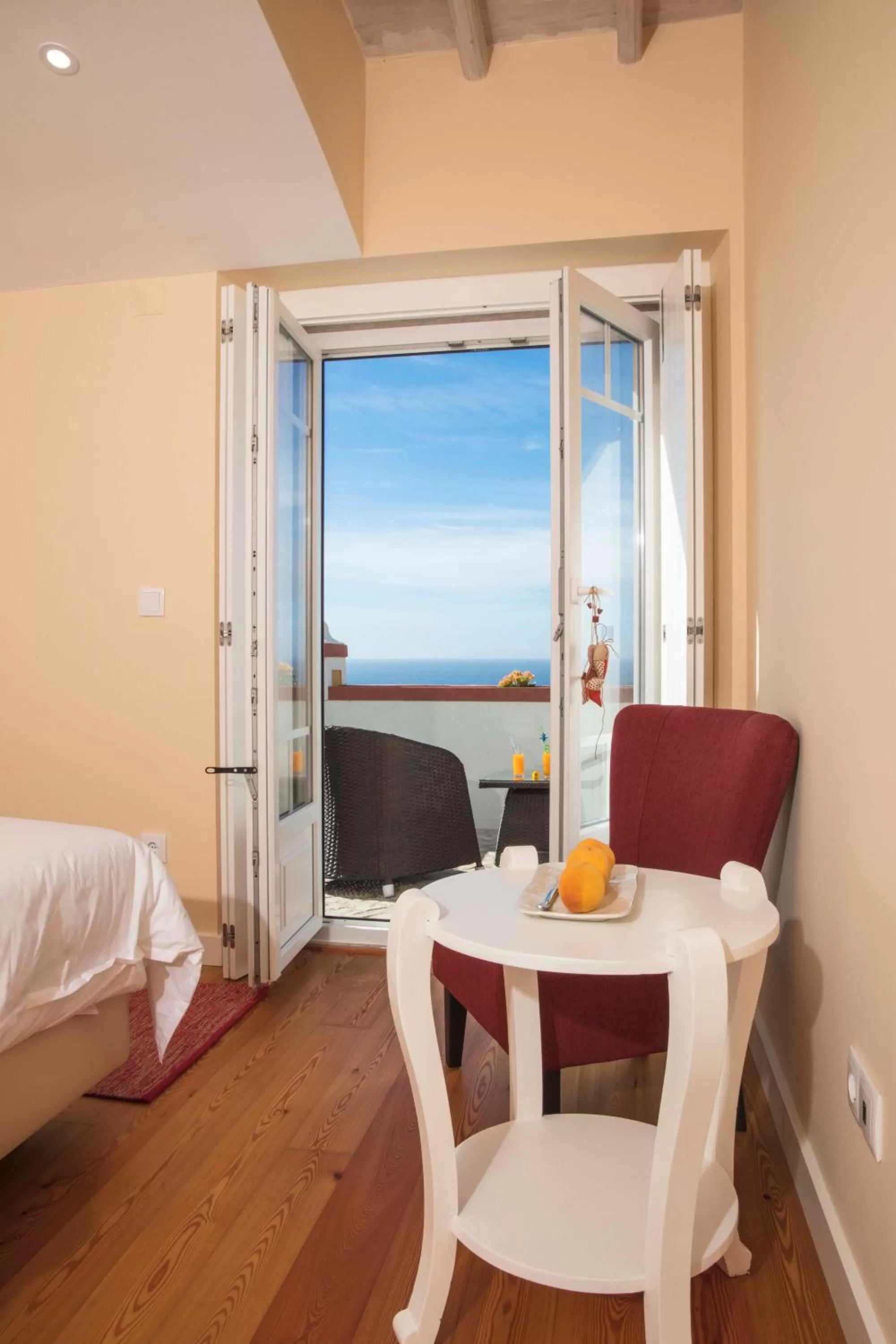 Balcony/Terrace, Bed in Chalet O Amorzinho Sintra Praia