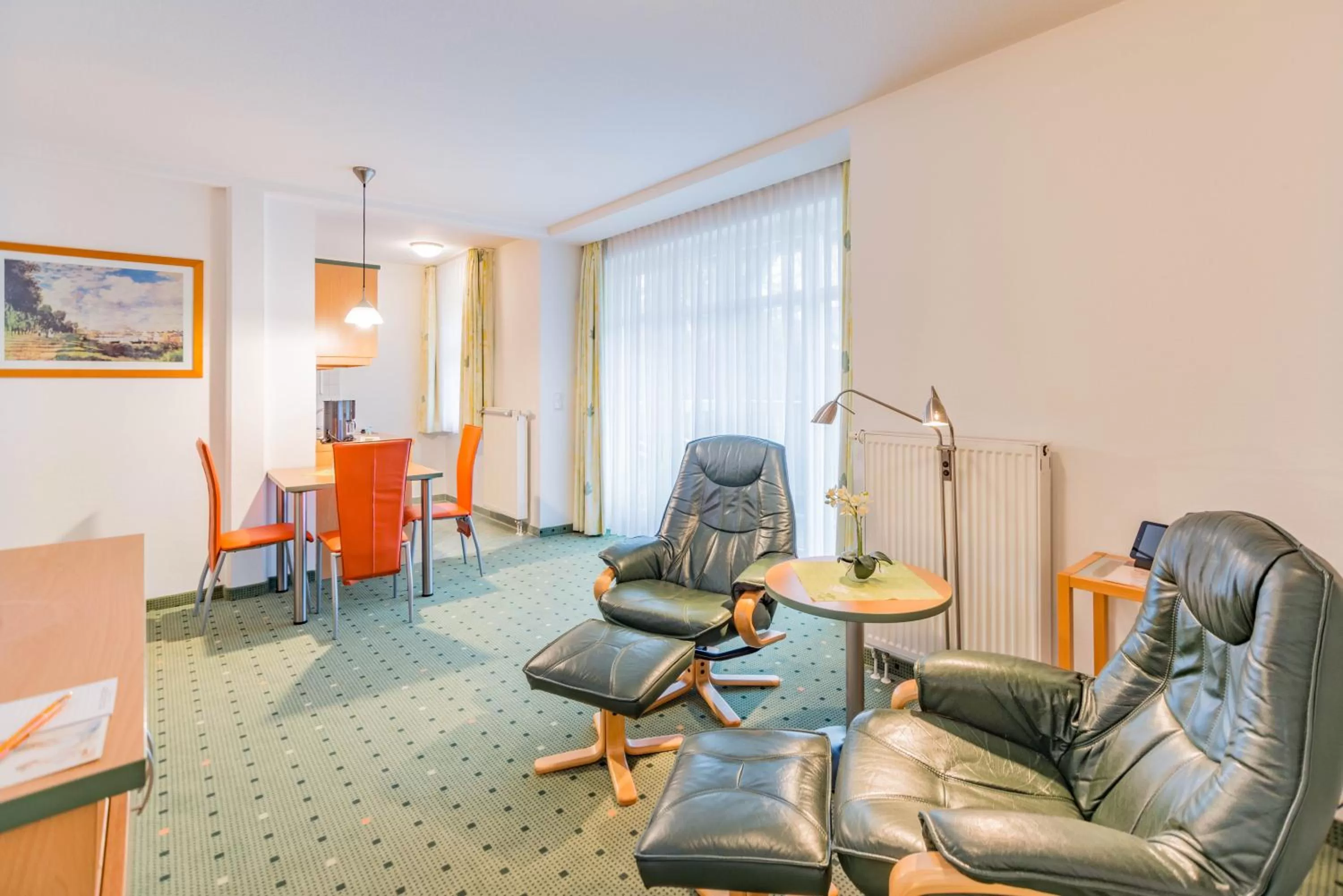 Photo of the whole room, Seating Area in Am Weststrand Apartmenthaus Waldeck