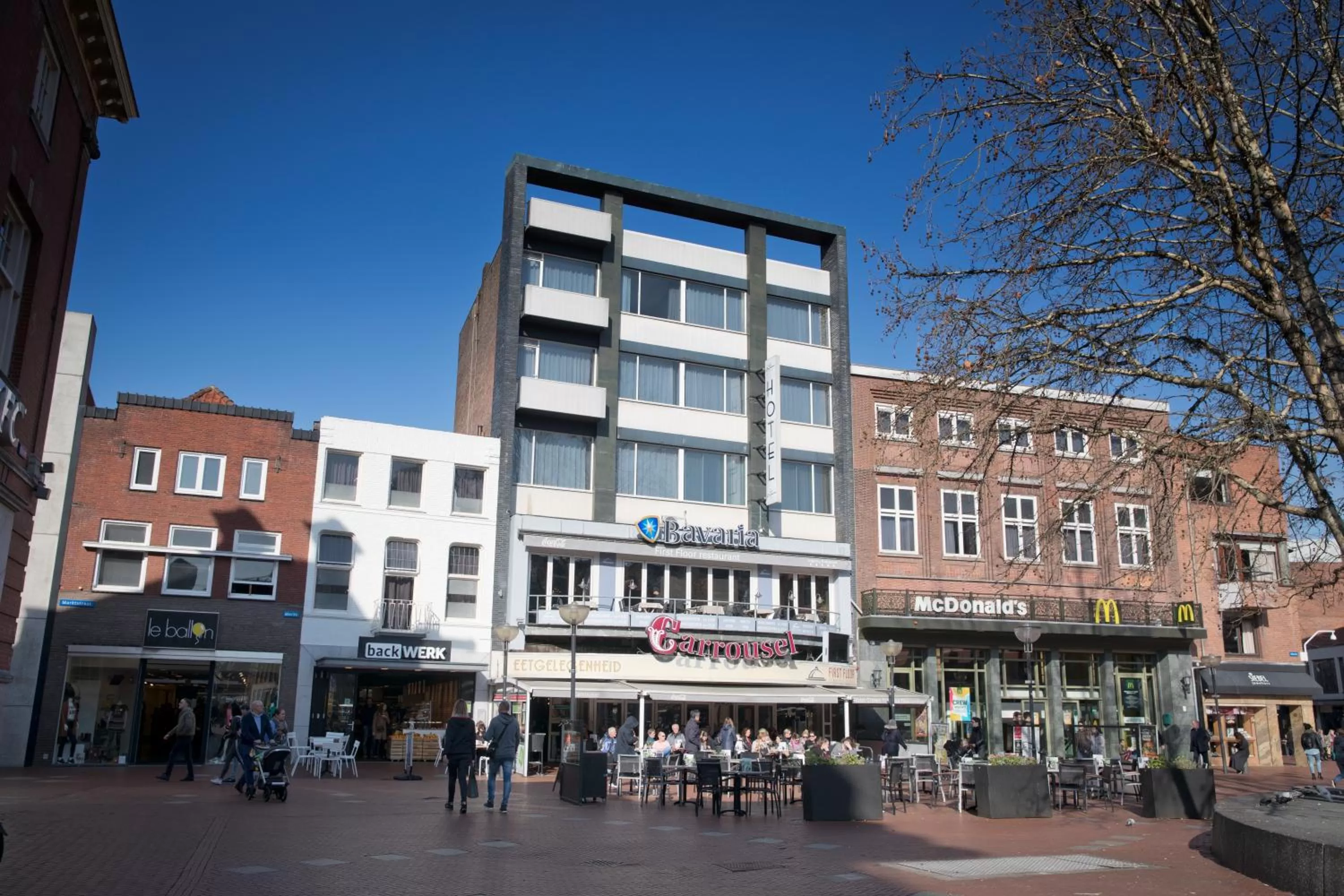 Property Building in Crown Inn