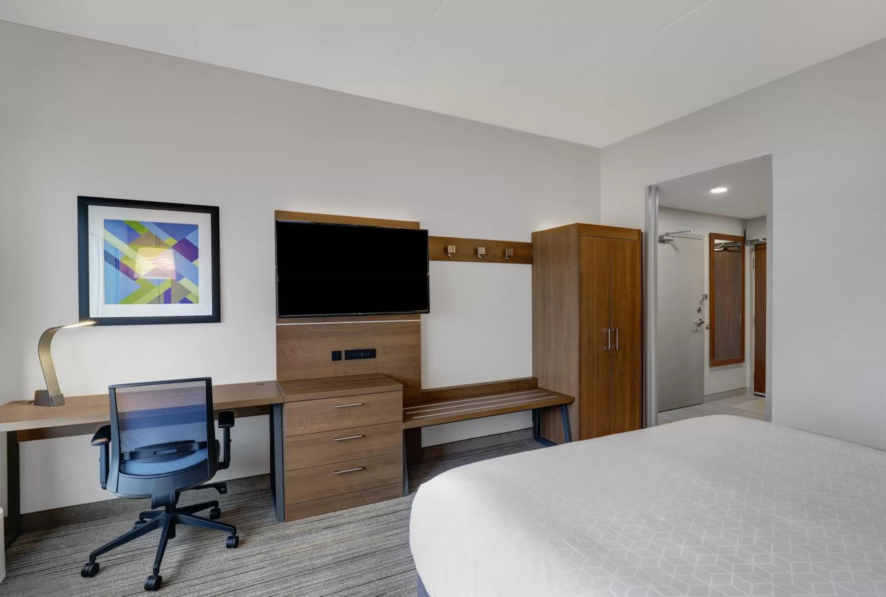 TV and multimedia, Bed in Holiday Inn Express & Suites - Collingwood