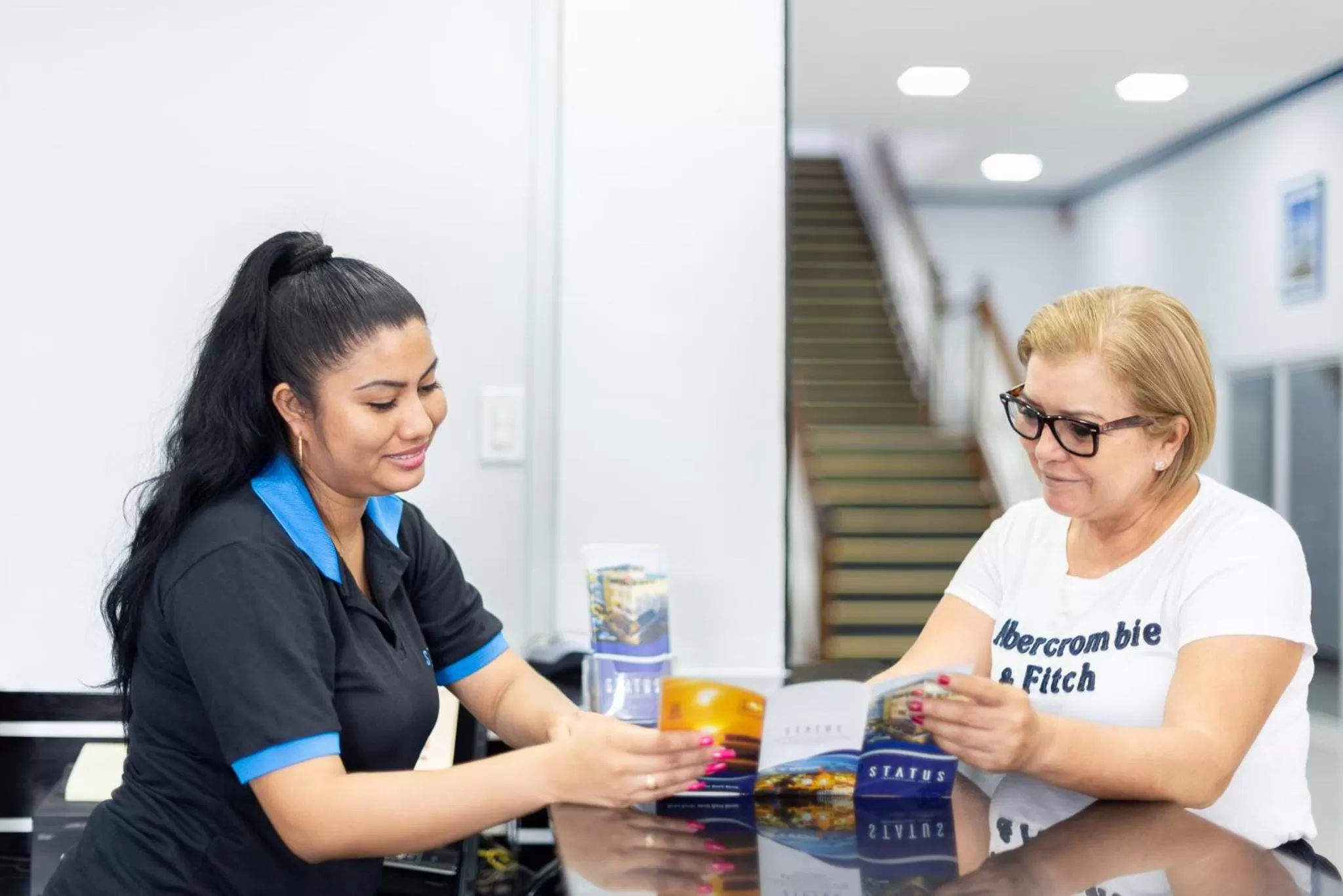 Status International Hotel