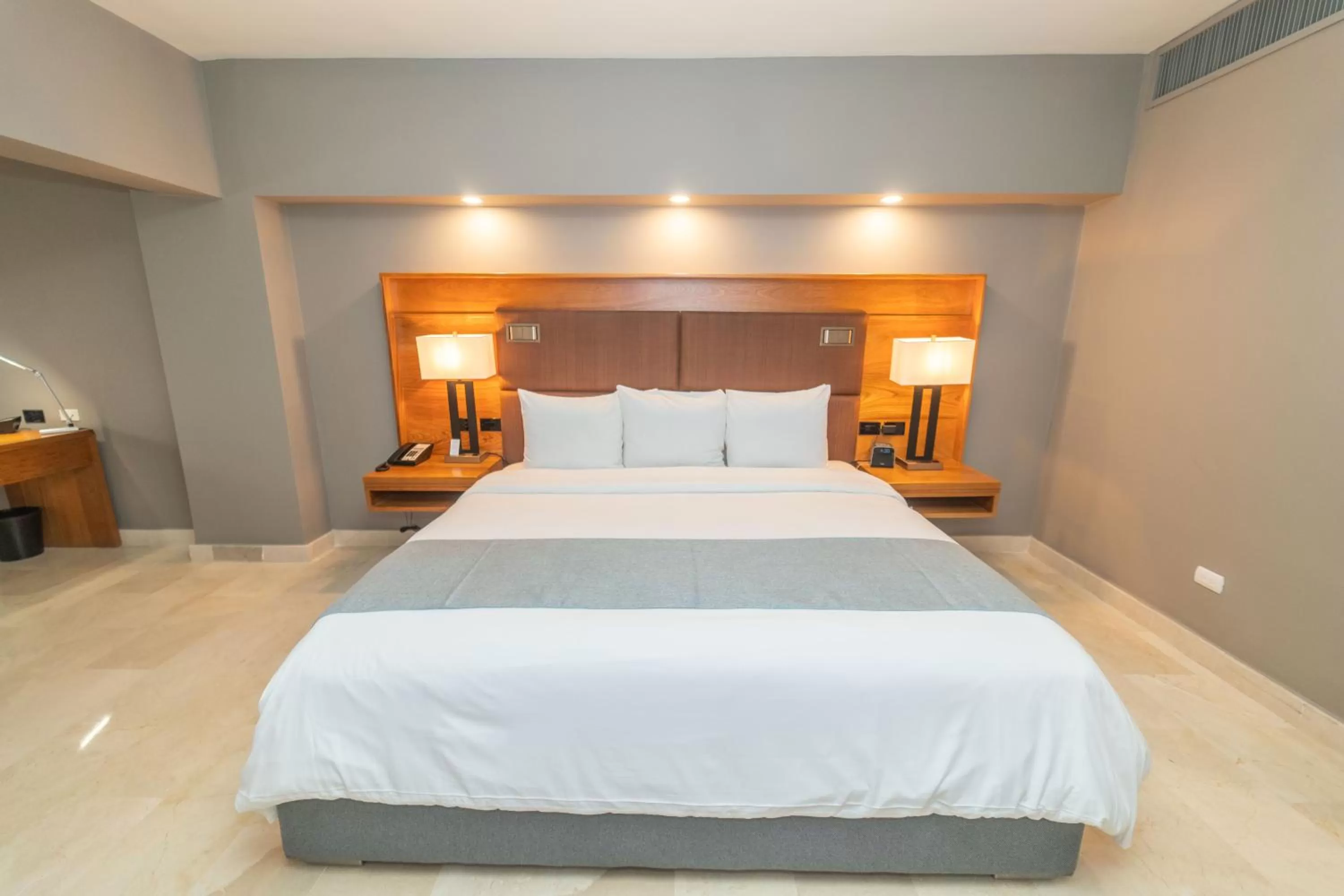 Bed in Radisson Hotel Santo Domingo