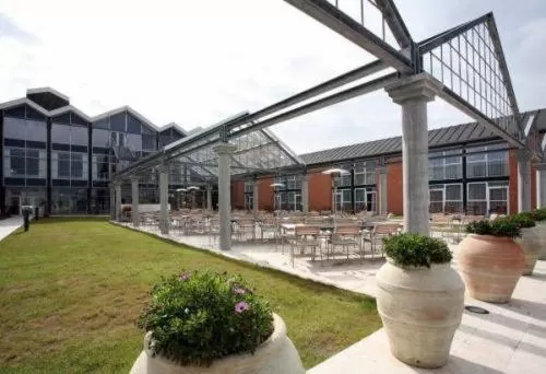 Facade/entrance in Skaga Hotel