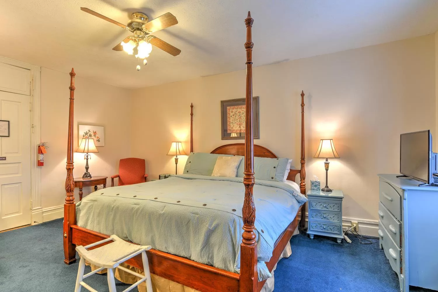 Bed in 1898 Waverly Inn