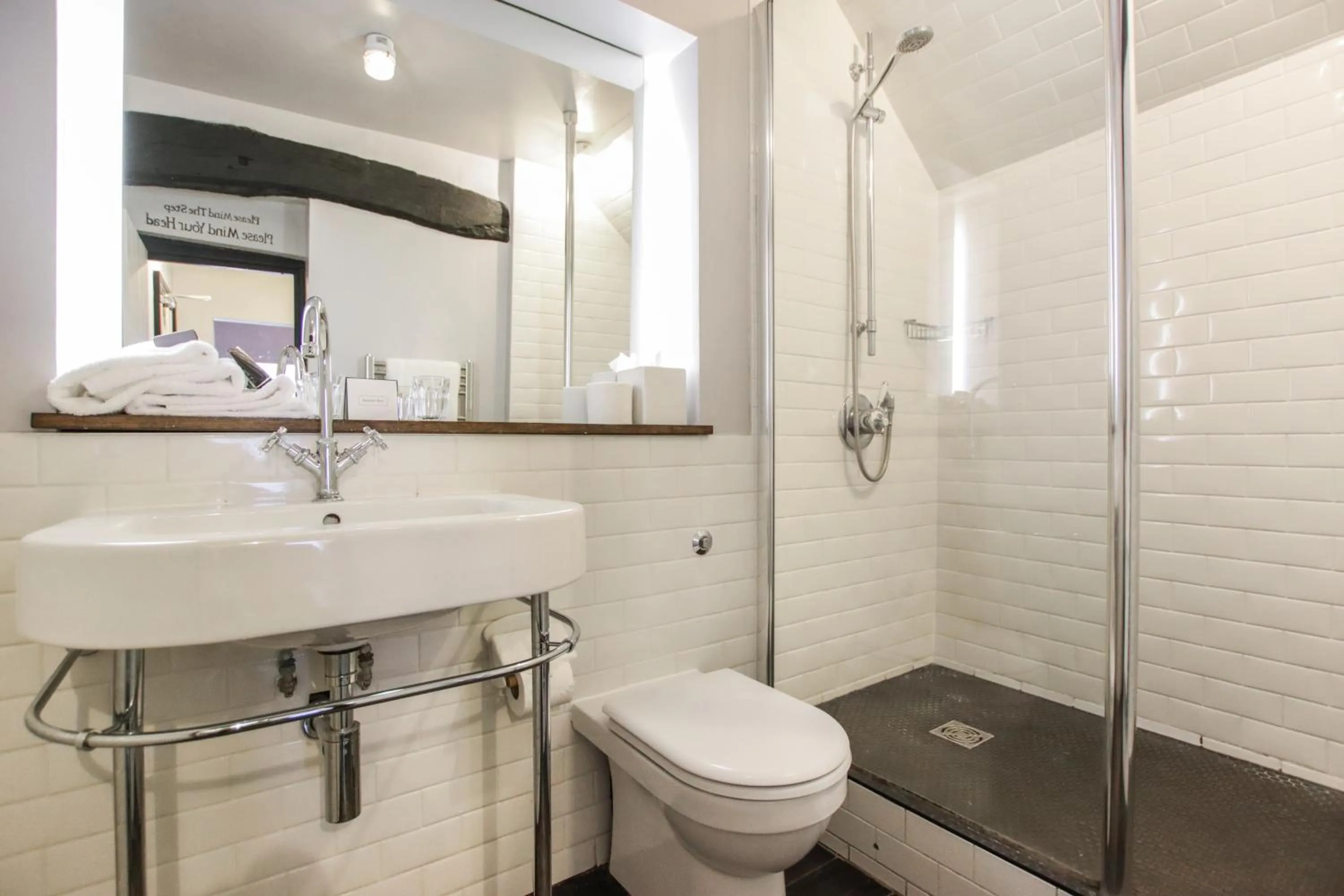 Bathroom in The Crown