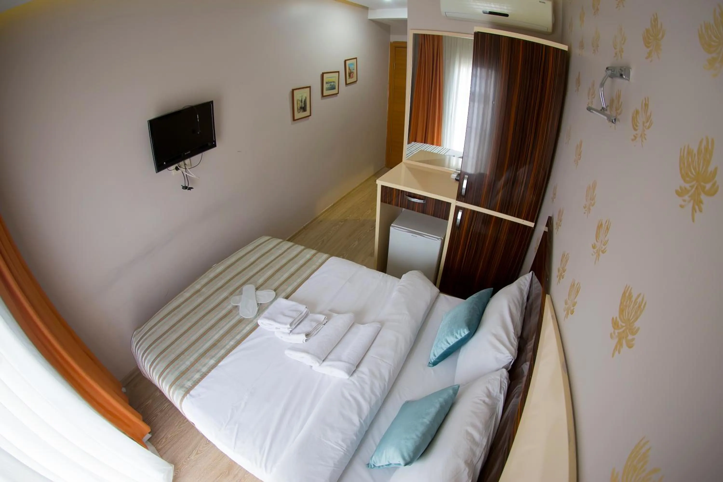 Bed in Ottoman Time Hotel