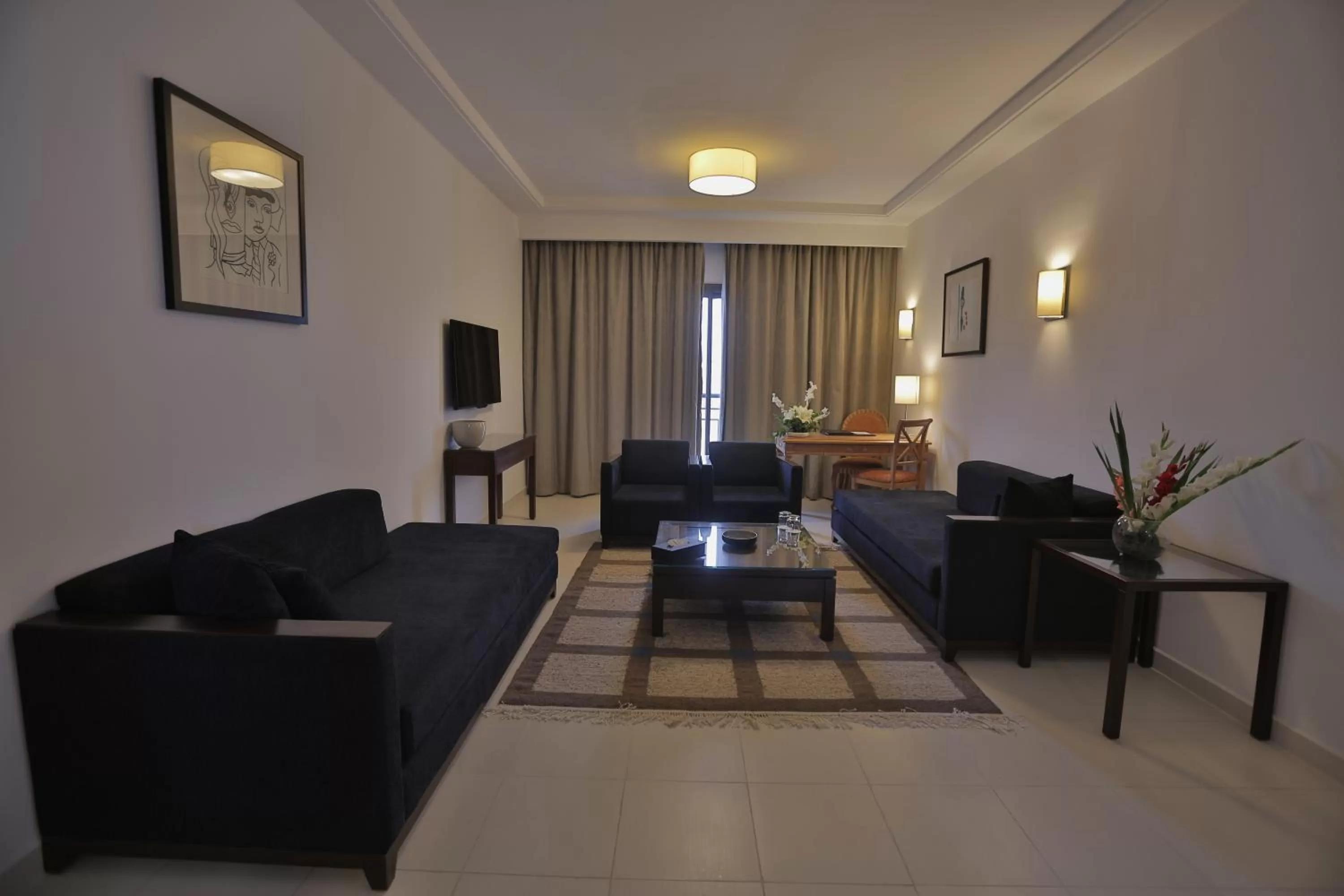 Day in Le Corail Suites Hotel