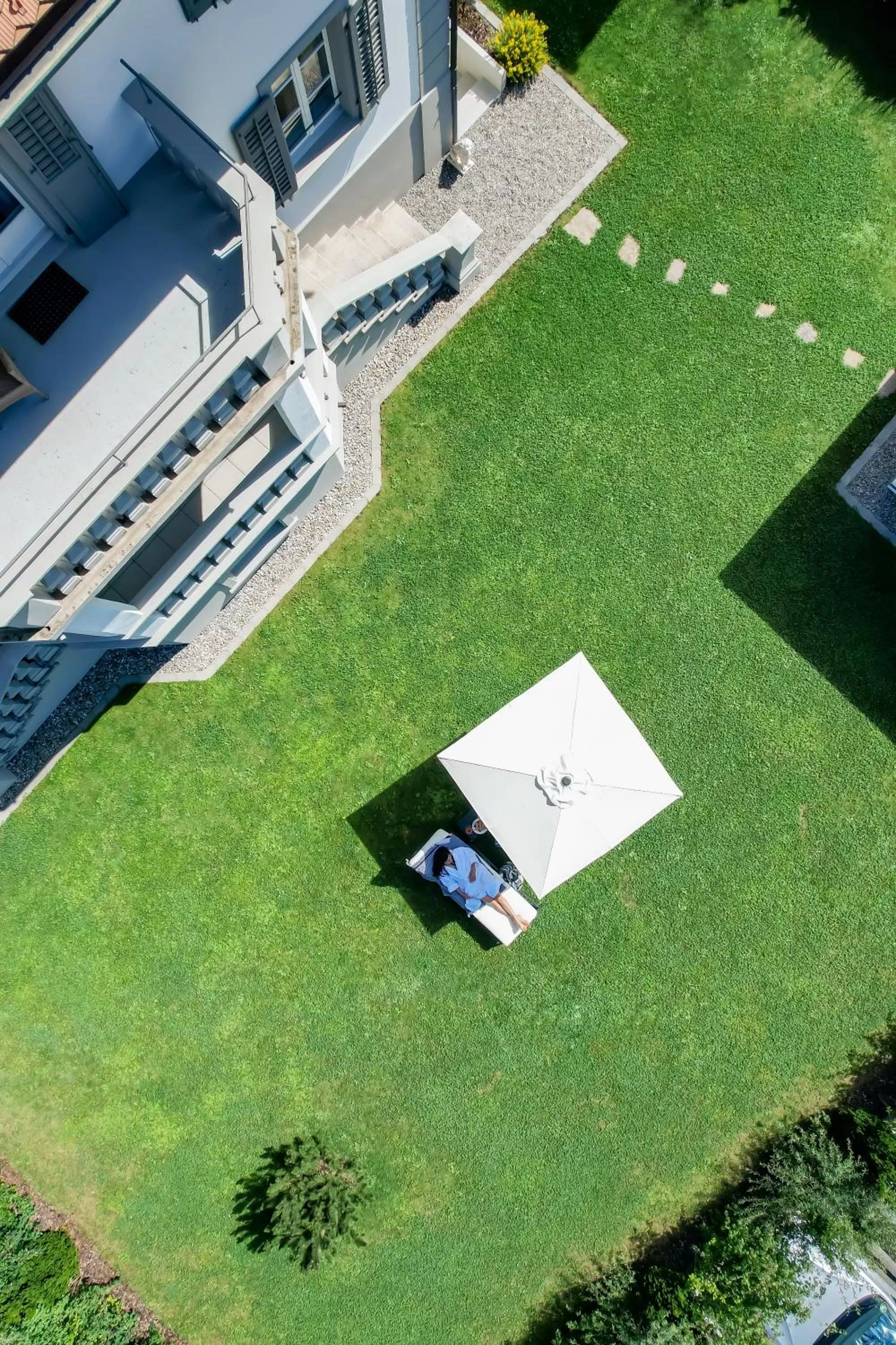 Garden view in Verena's Boutique Villa au lac