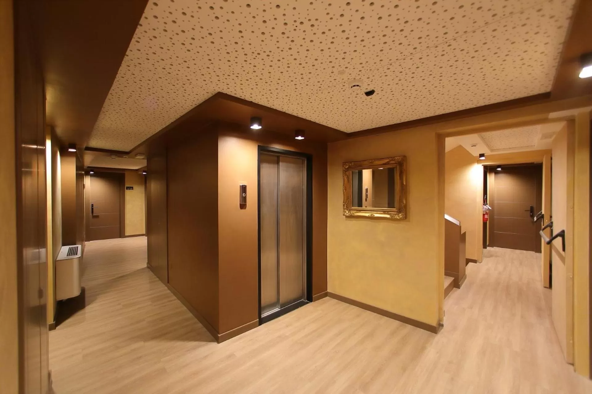 Property building in Hotel Bell'arrivo by Dori