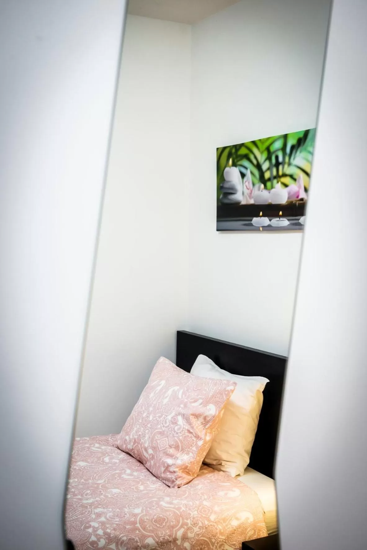 Communal lounge/ TV room, Bed in Rose House B&B