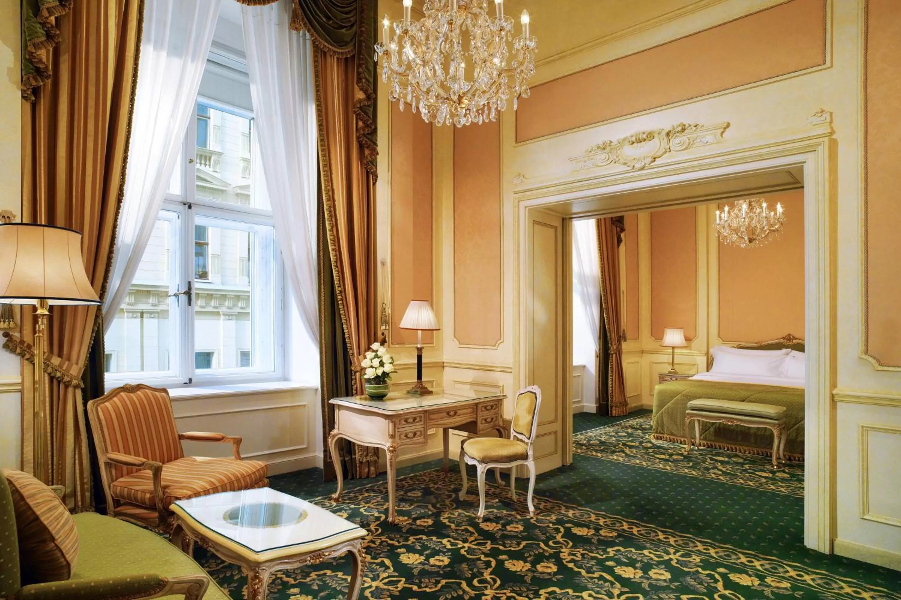 Photo of the whole room, Bed in Hotel Imperial, a Luxury Collection Hotel, Vienna