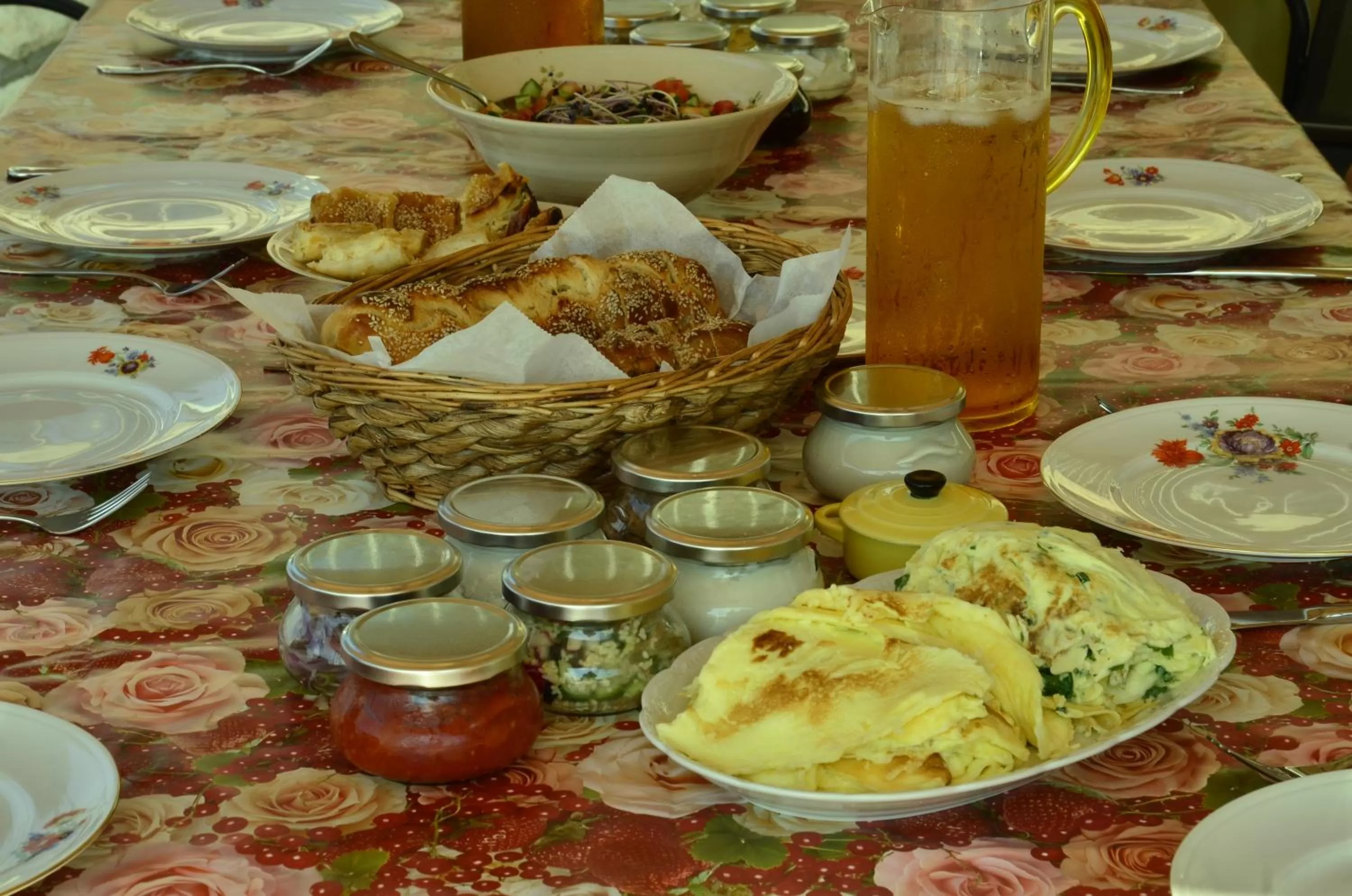 Breakfast in HaBaronit