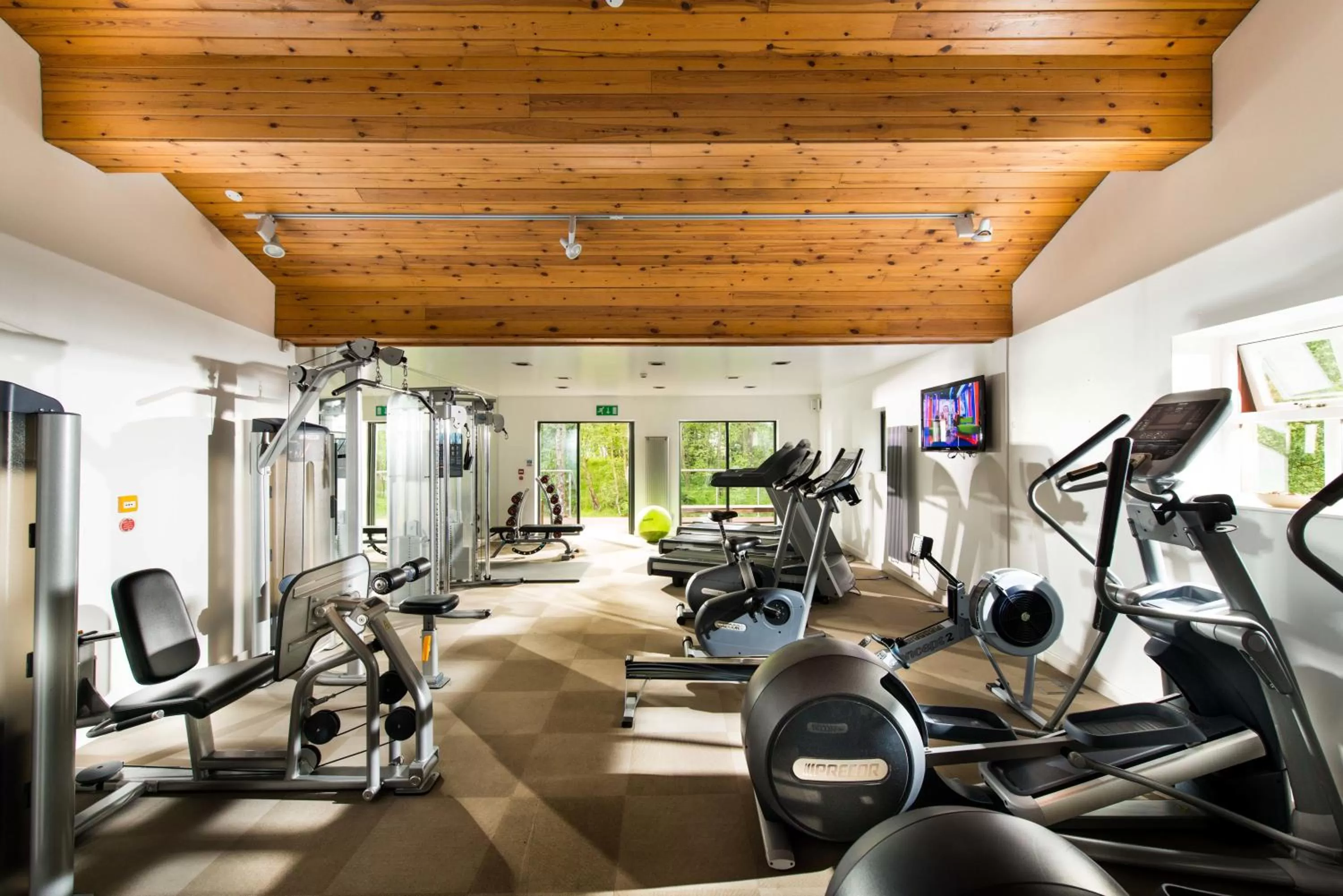 Fitness centre/facilities in Chevin Country Park Hotel & Spa