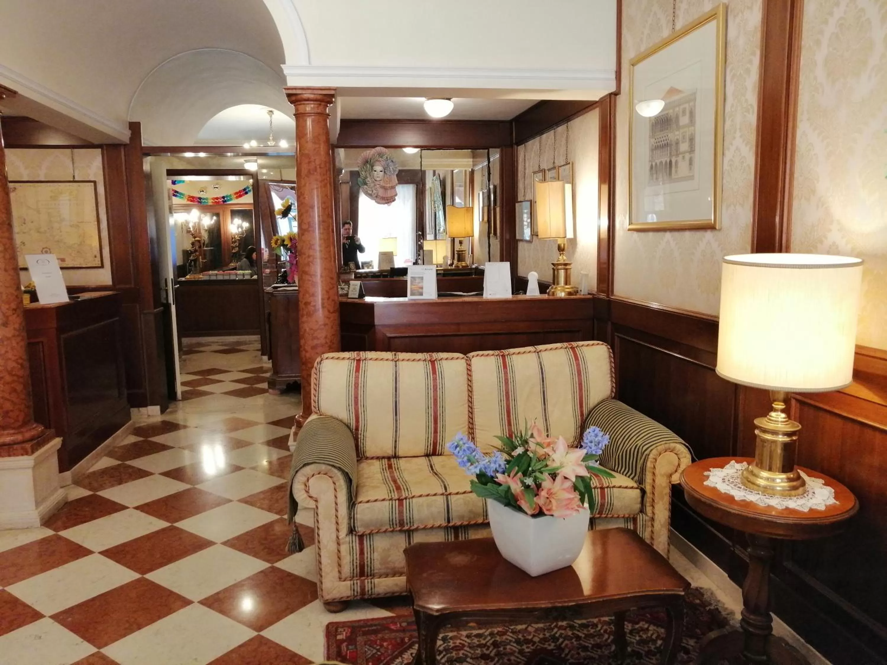 Lobby or reception in Hotel Falier