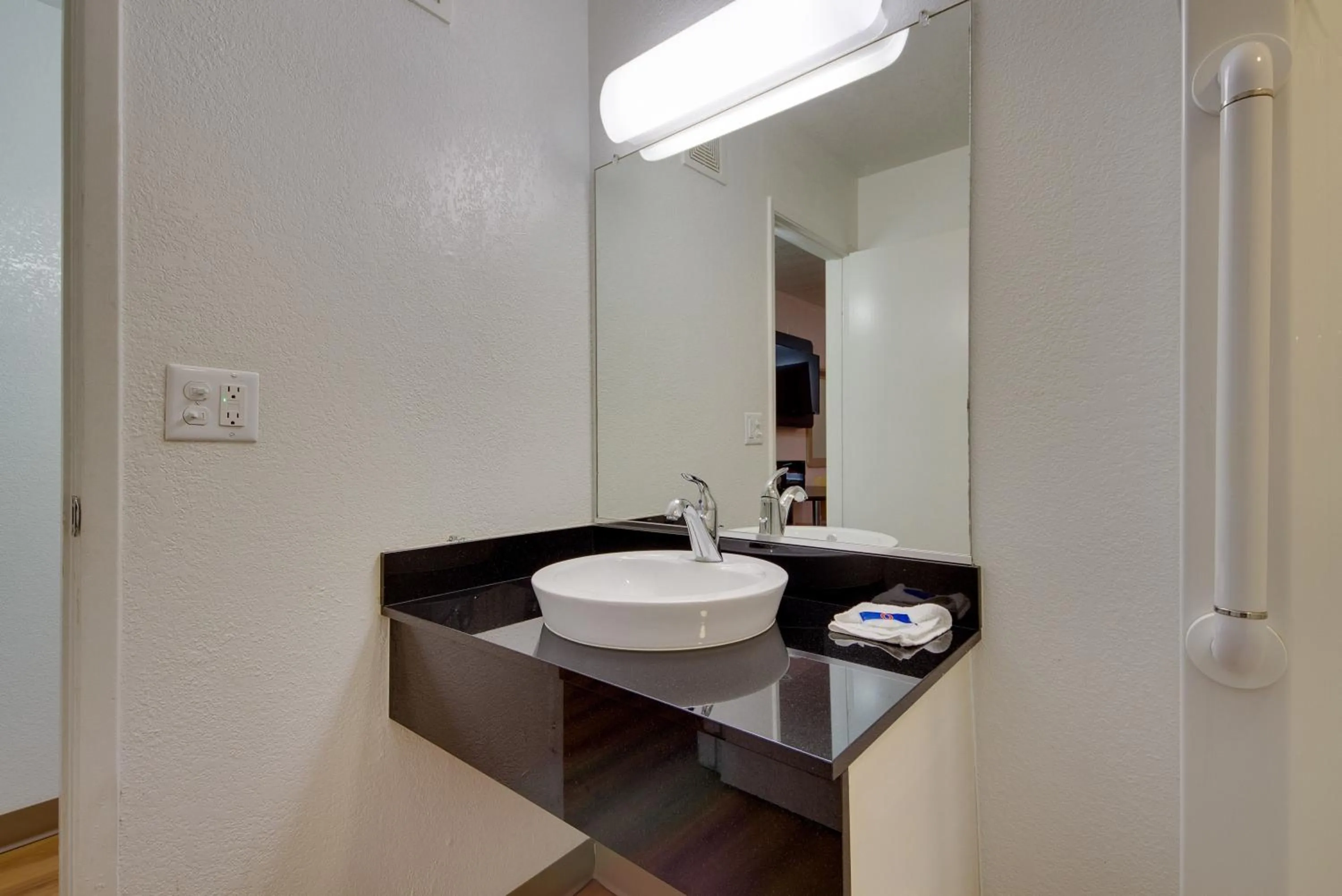 Bathroom in Avera Suites