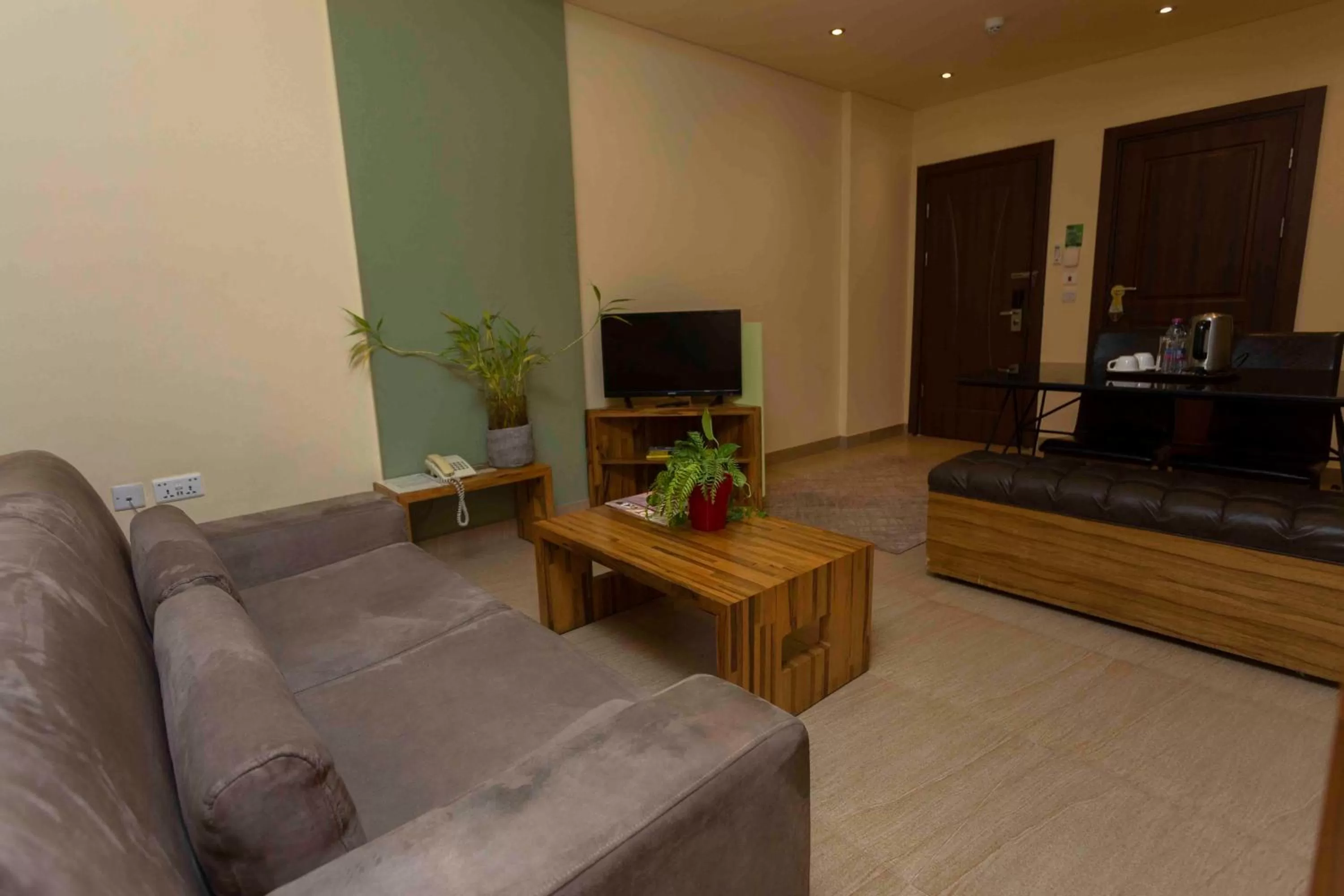 Roots Hotel Apartment