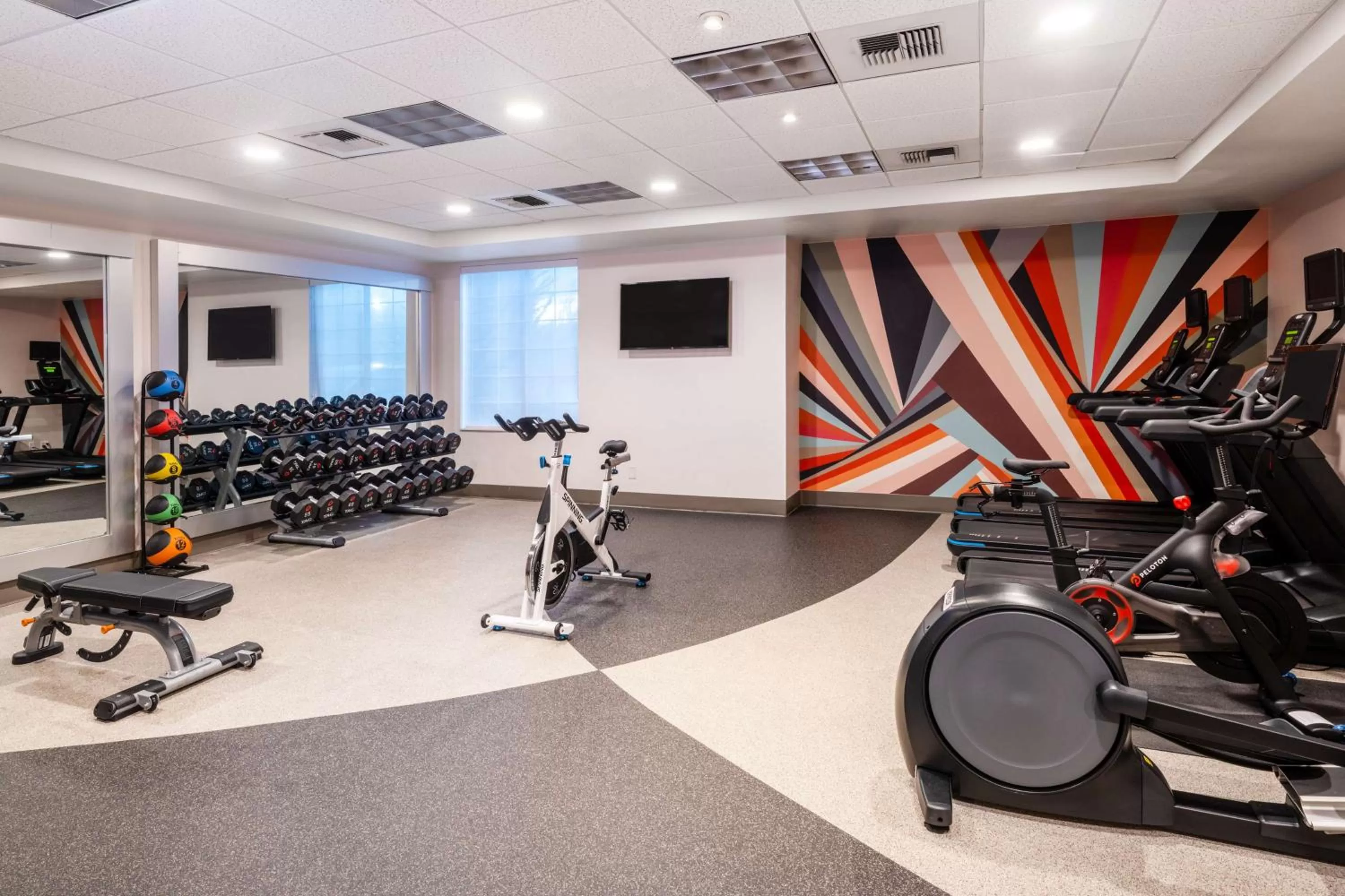 Fitness centre/facilities in Hilton Garden Inn Bakersfield