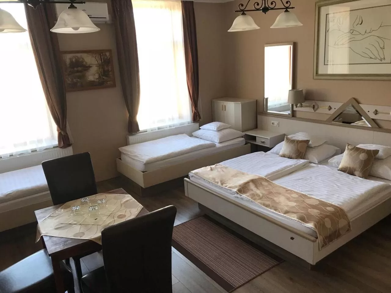 Photo of the whole room, Bed in Gőzmalom Étterem és Panzió