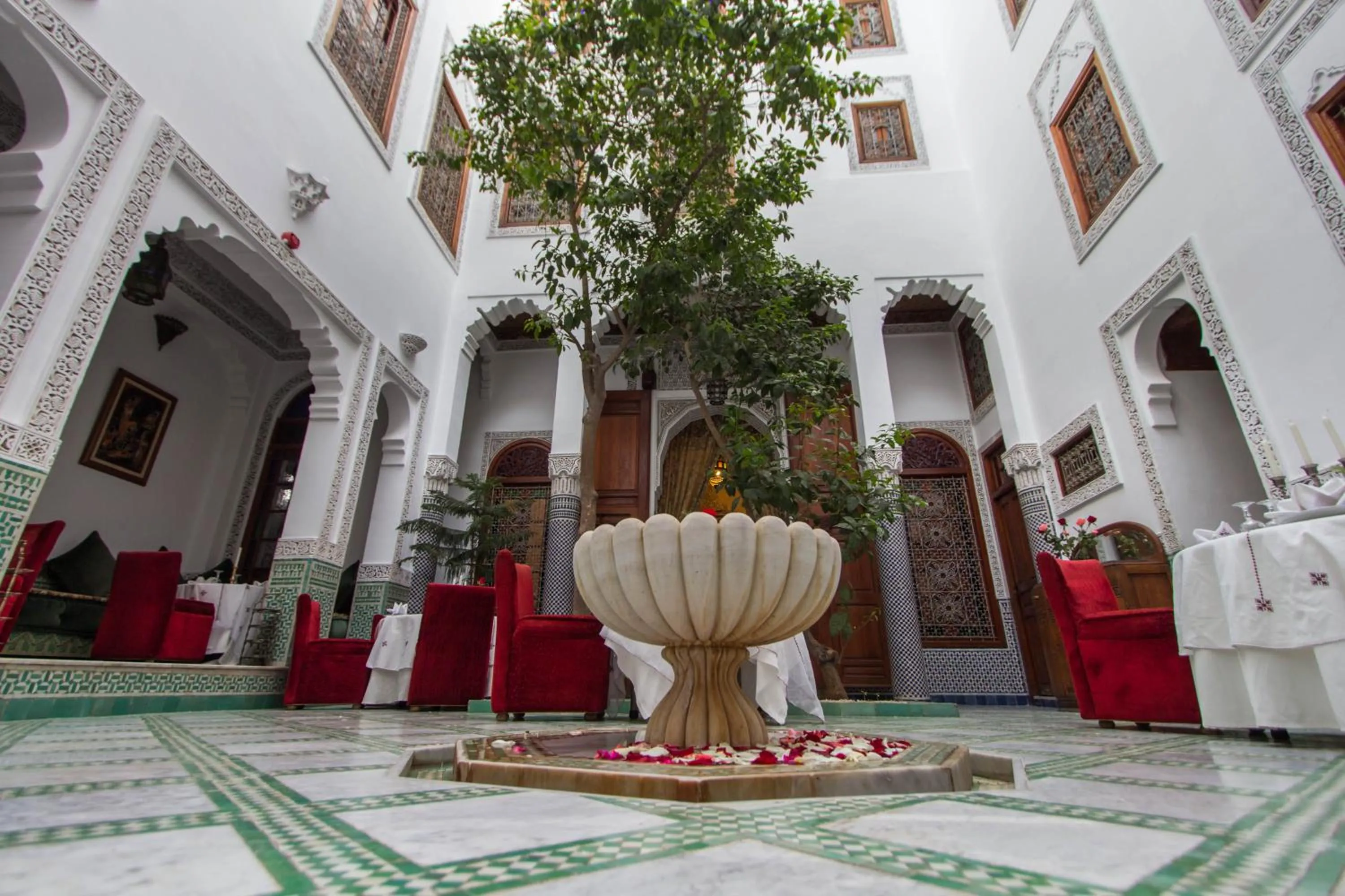Restaurant/places to eat in Riad - Dar Al Andalous