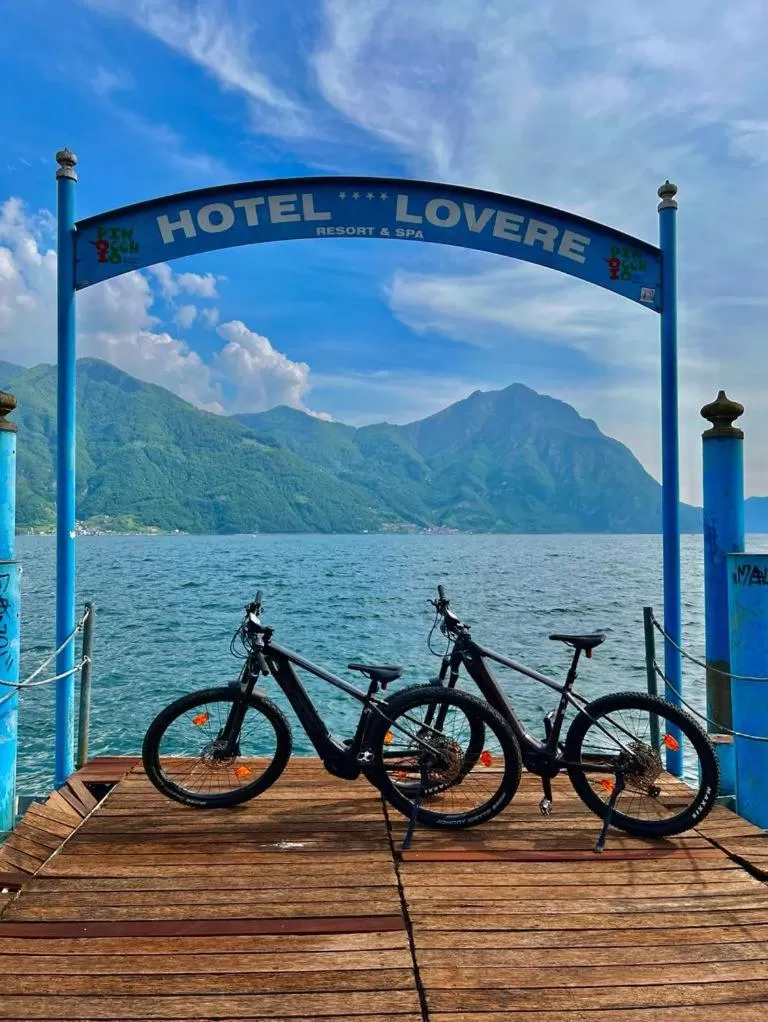 Cycling in Hotel Lovere Resort & Spa