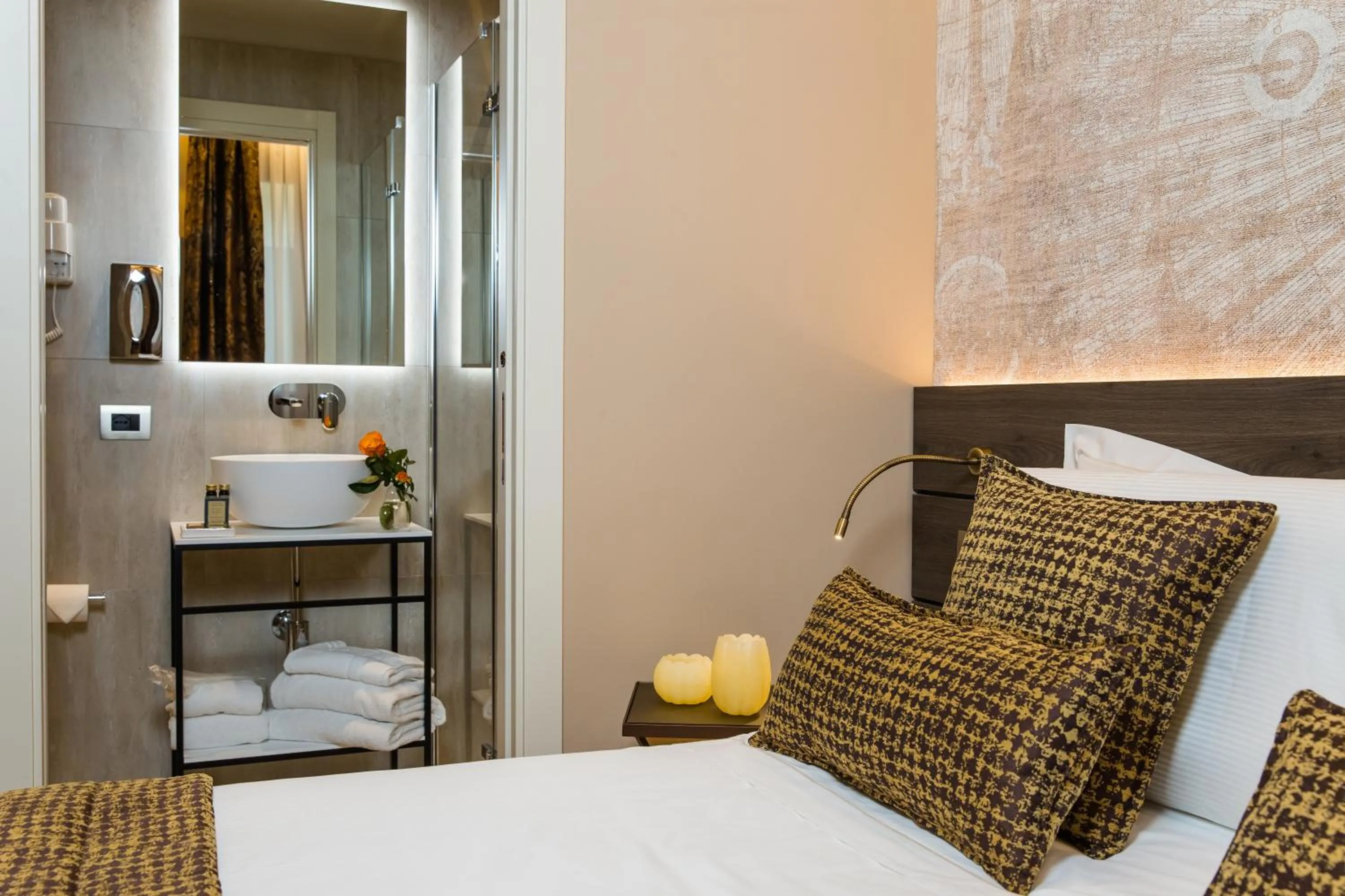 Bed in Venice Maggior Consiglio