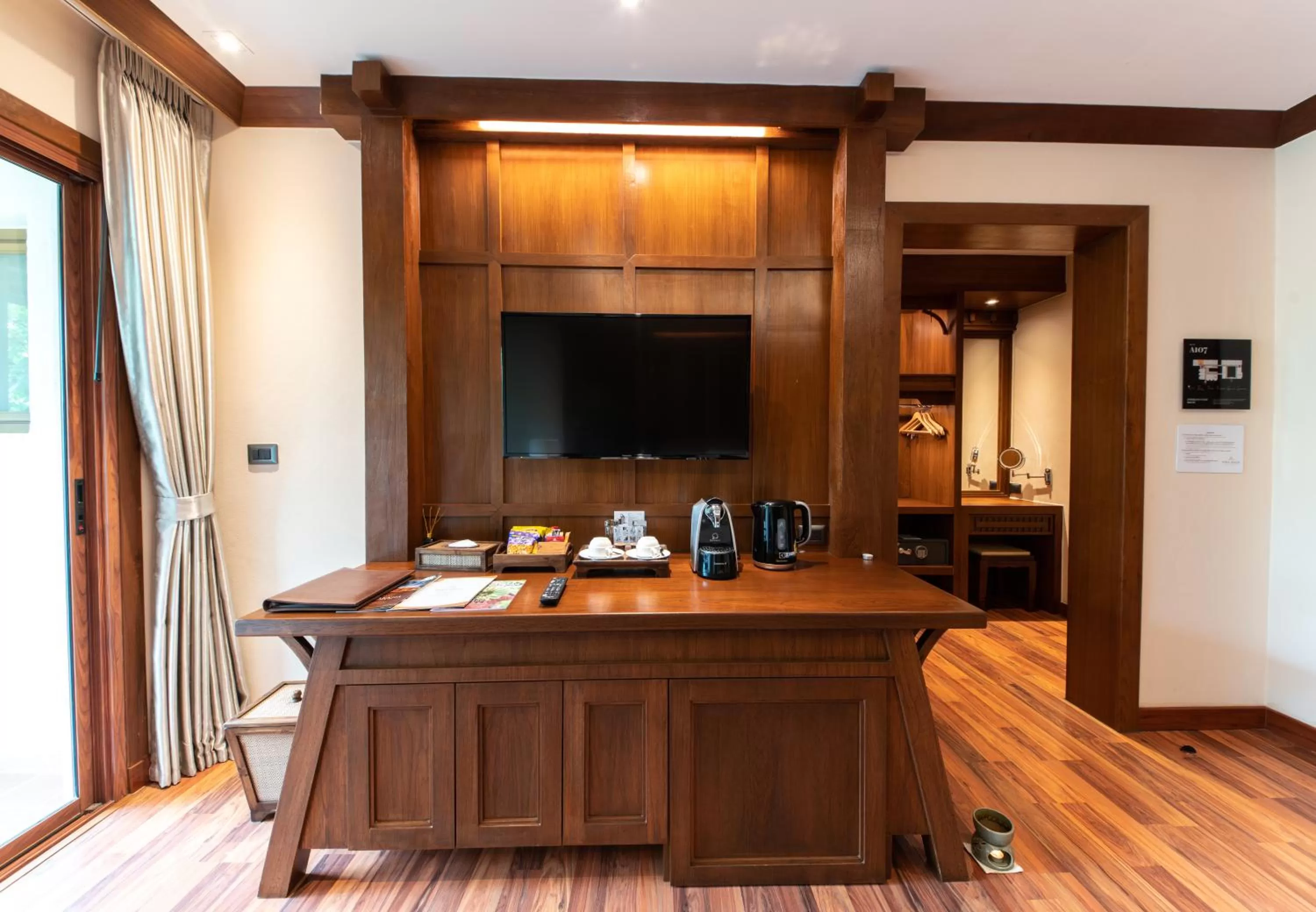 TV and multimedia in Phra Singh Village