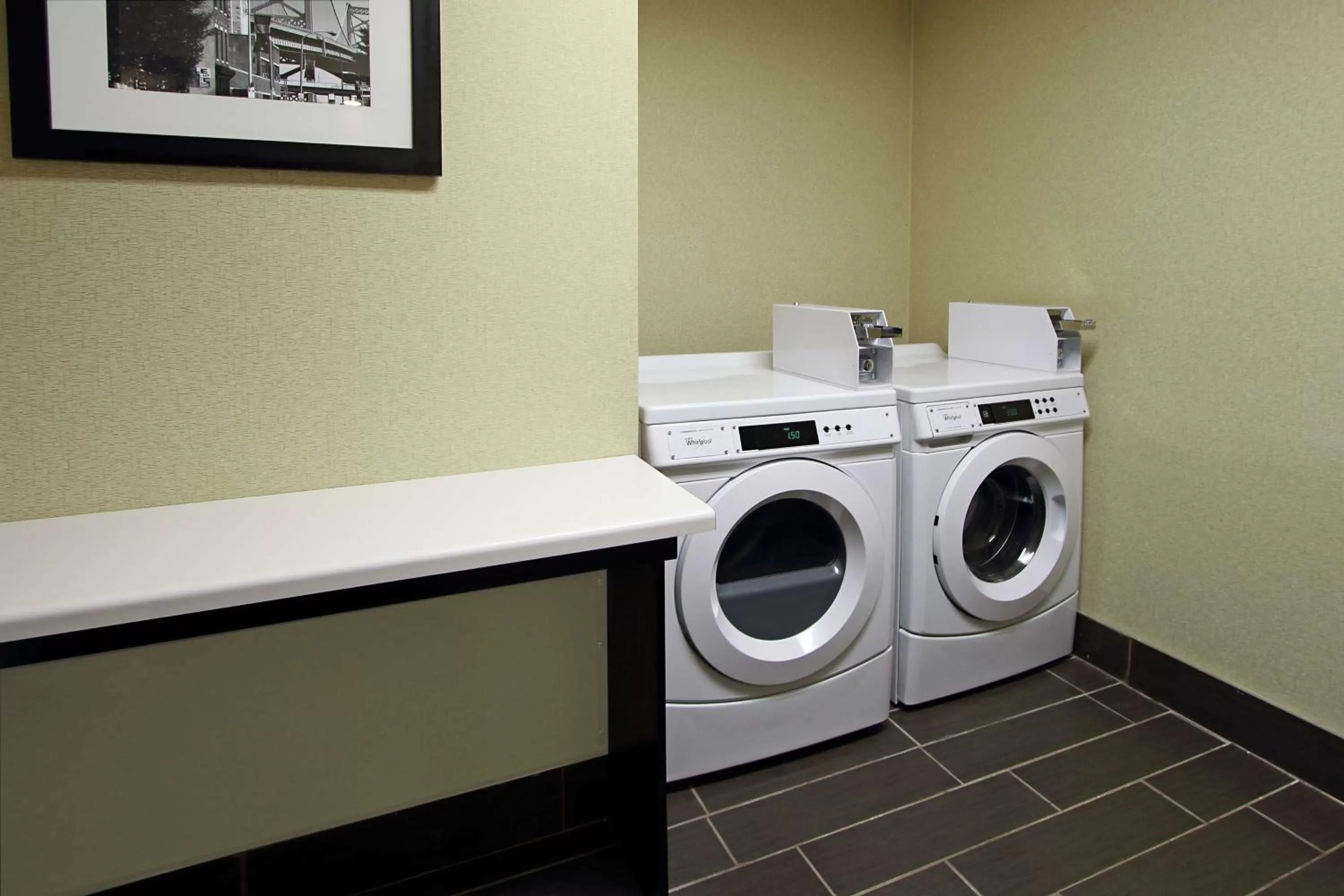 Property building in Hampton Inn Philadelphia-Great Valley