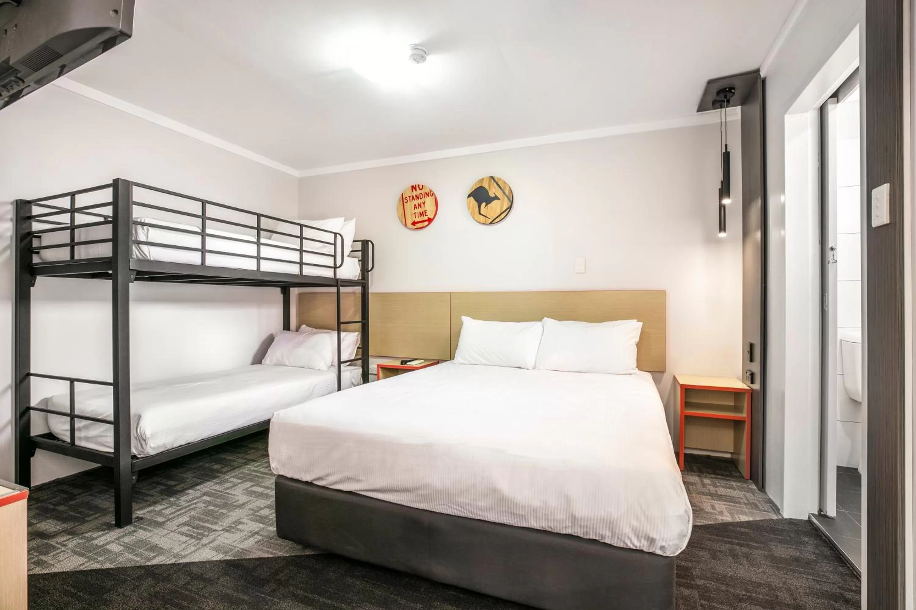 Bedroom, Bed in Nightcap at Jamison Hotel