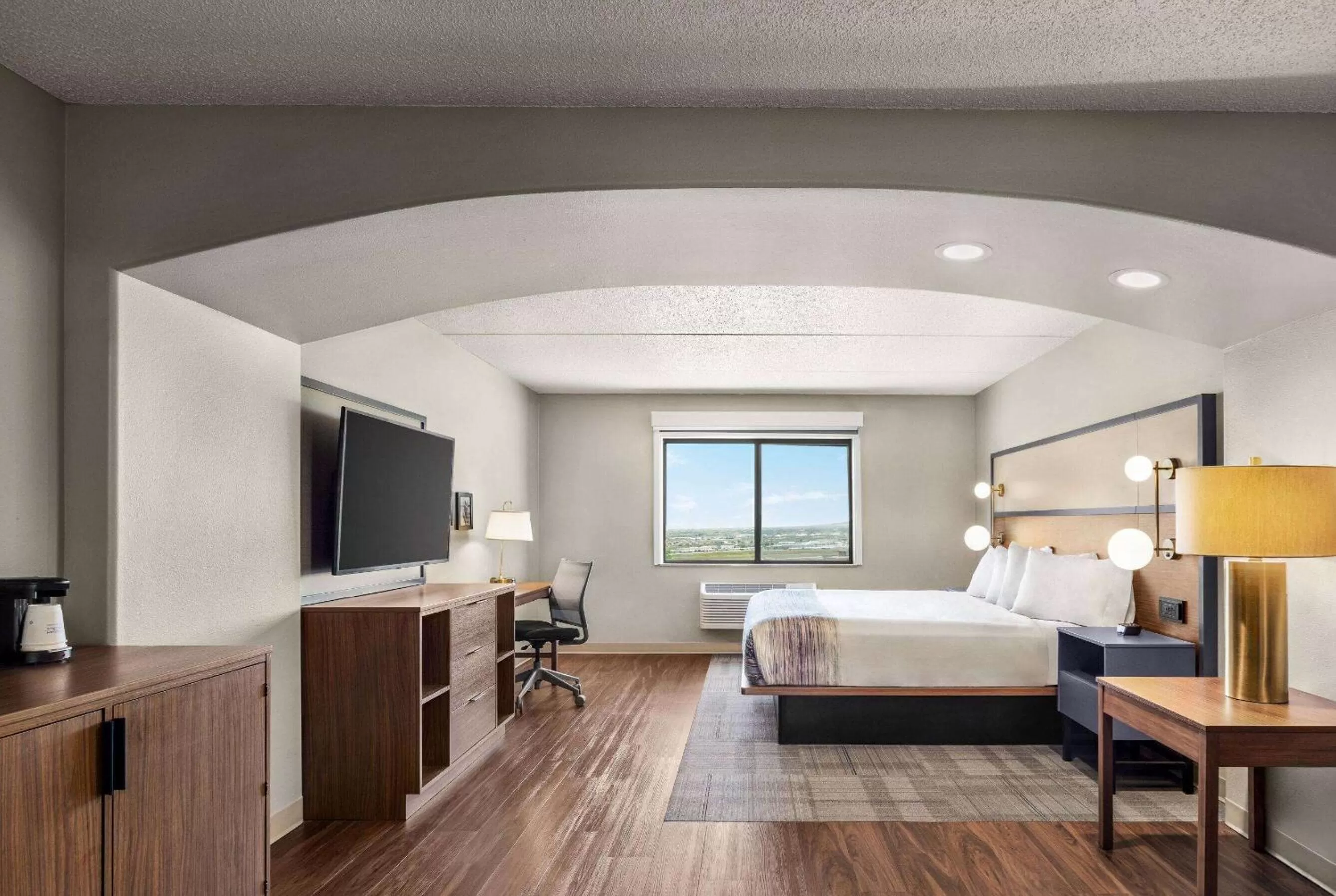 Photo of the whole room, Bed in AmericInn by Wyndham Rapid City