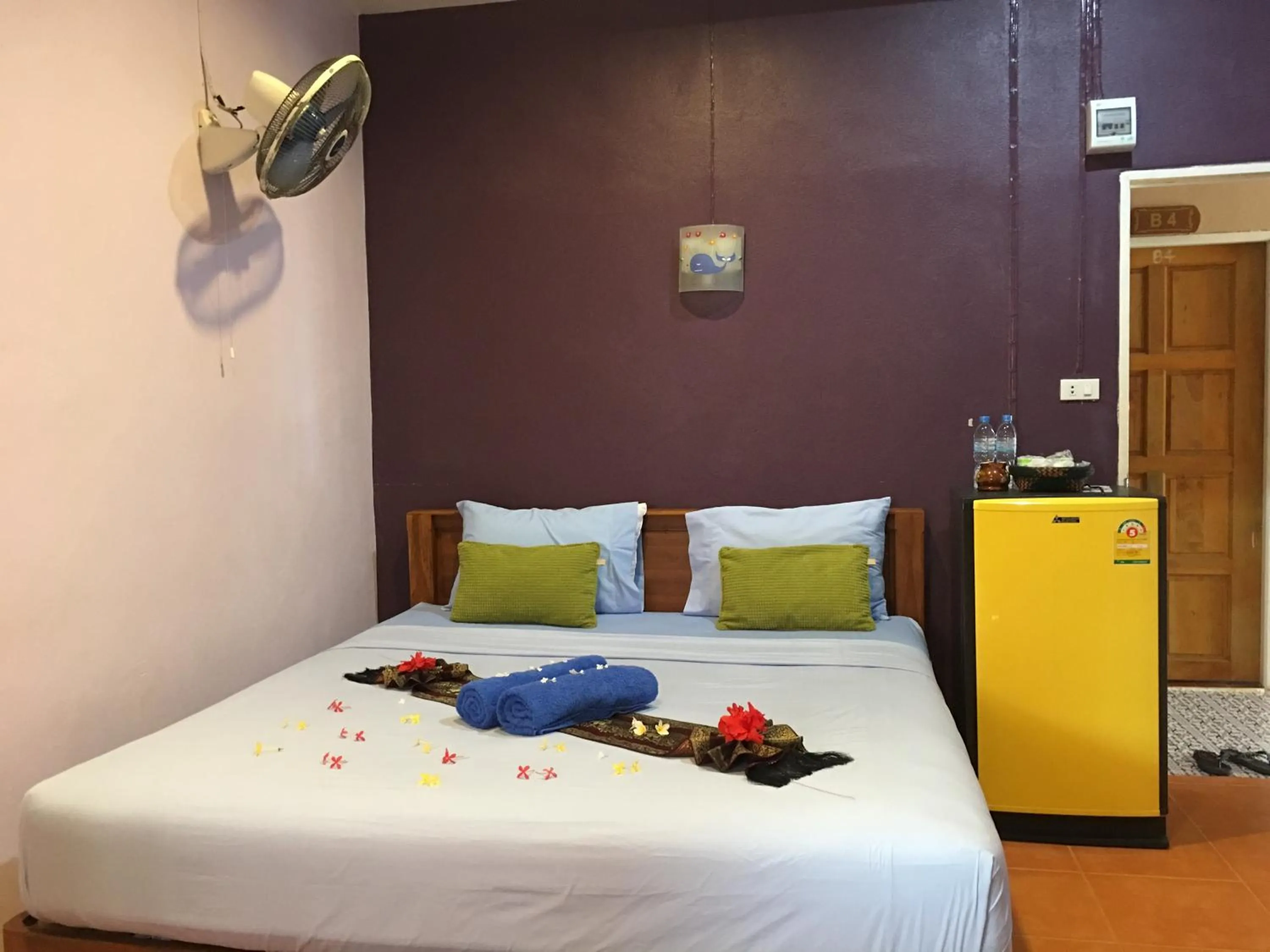 Bed in Lanta Garden Home