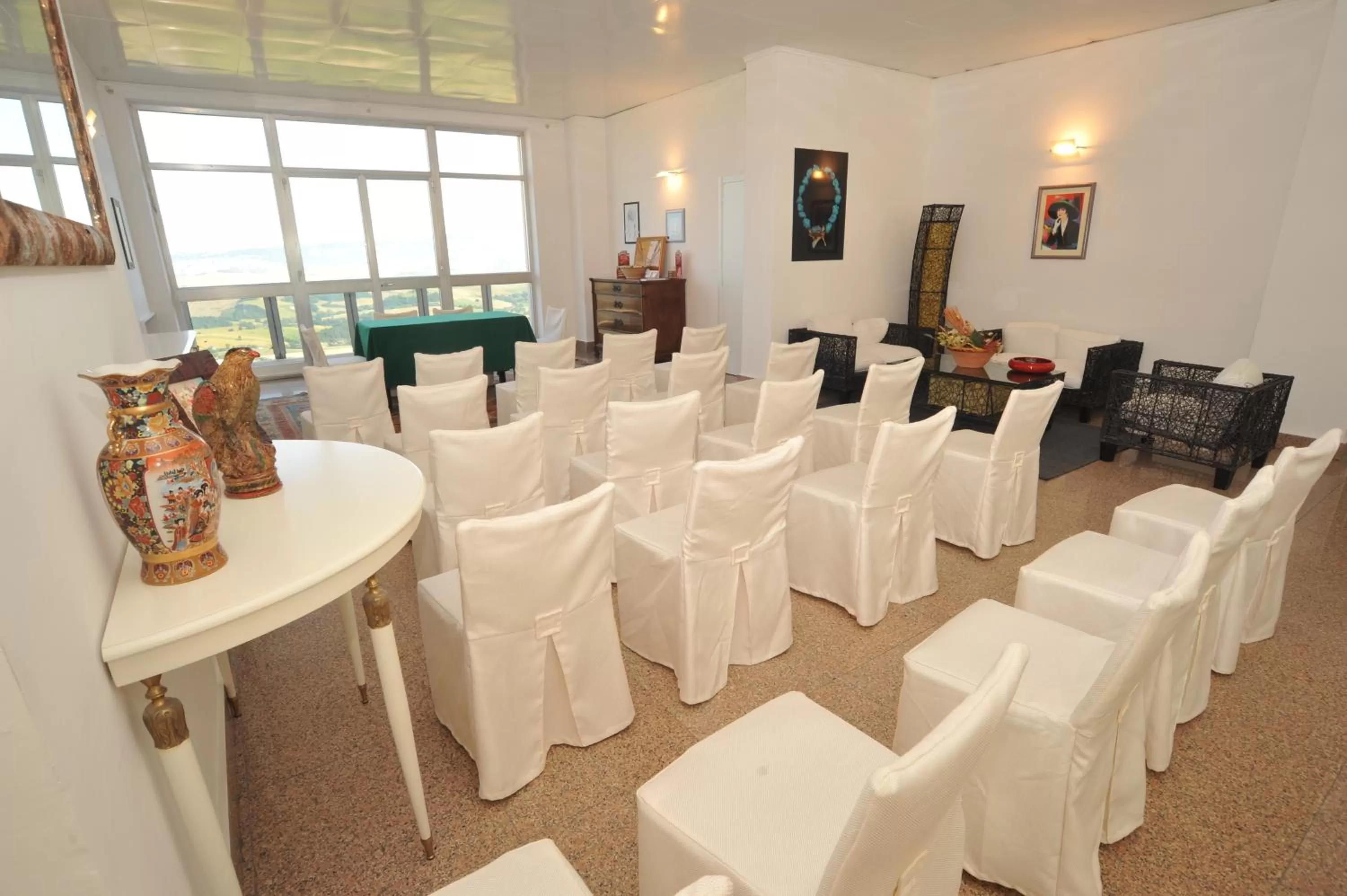 Day in Hotel Astoria