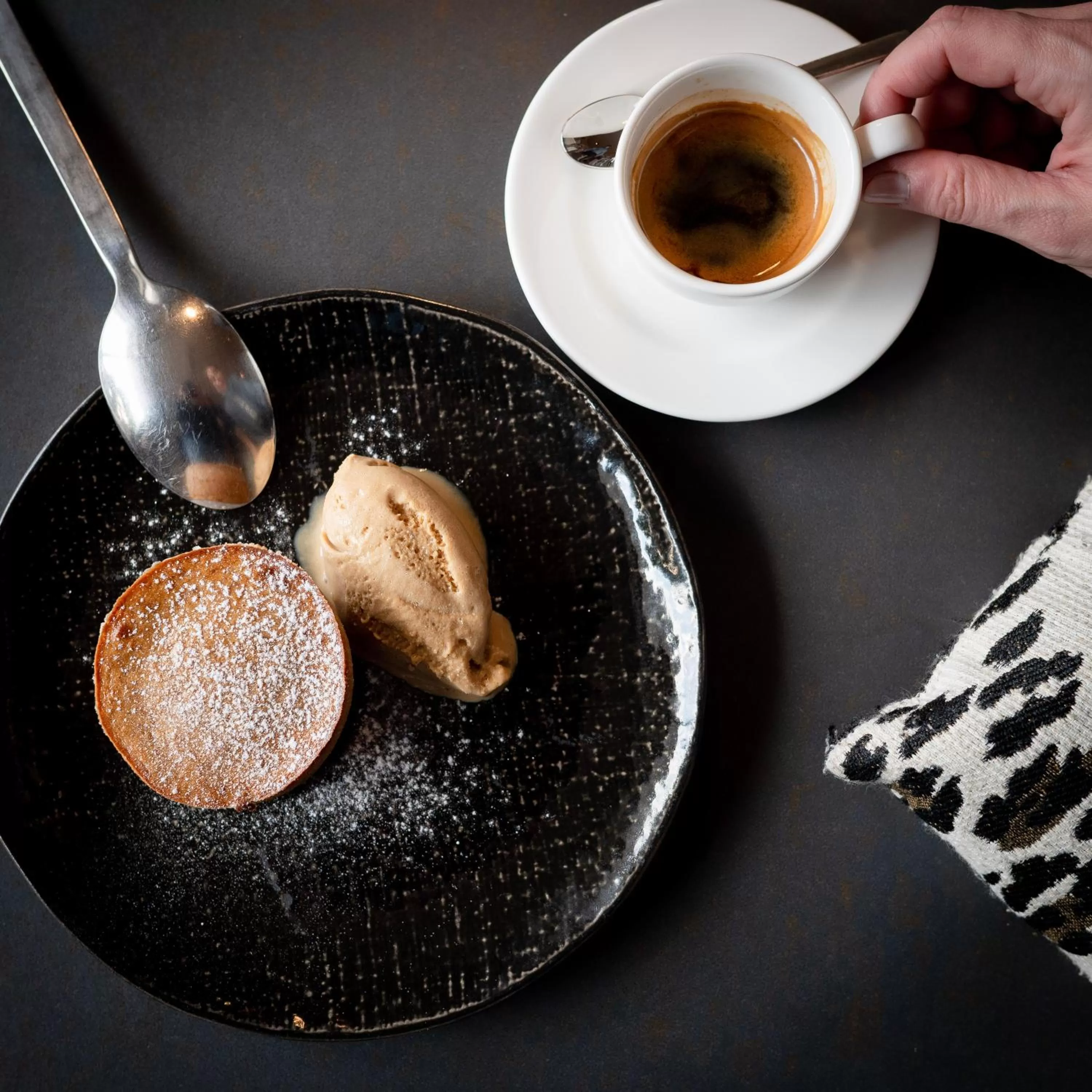 Restaurant/places to eat in Somewhere Vouliagmeni