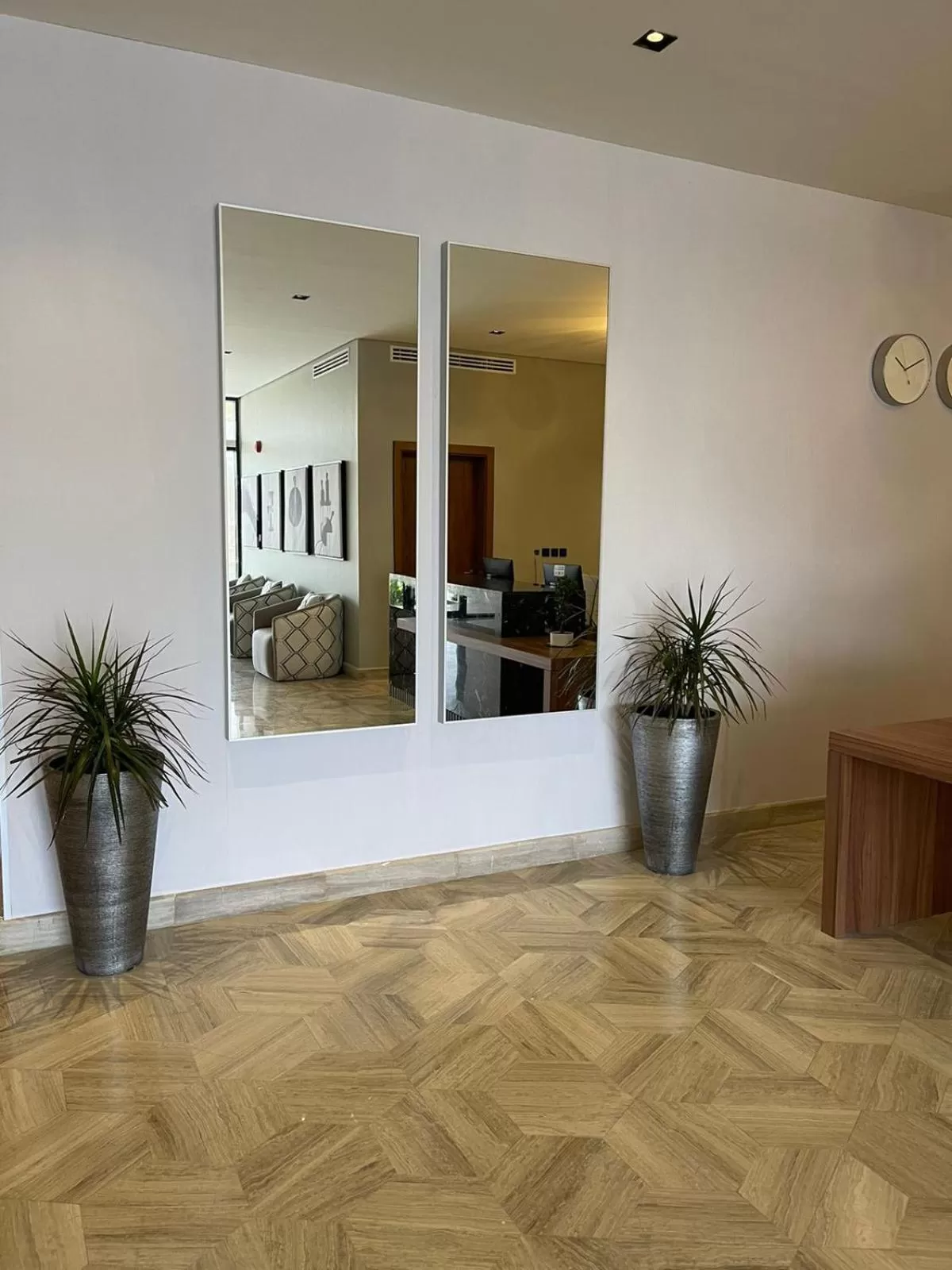 Property building in Voyage Residence فوياج ريسيدنس للشقق المخدومة