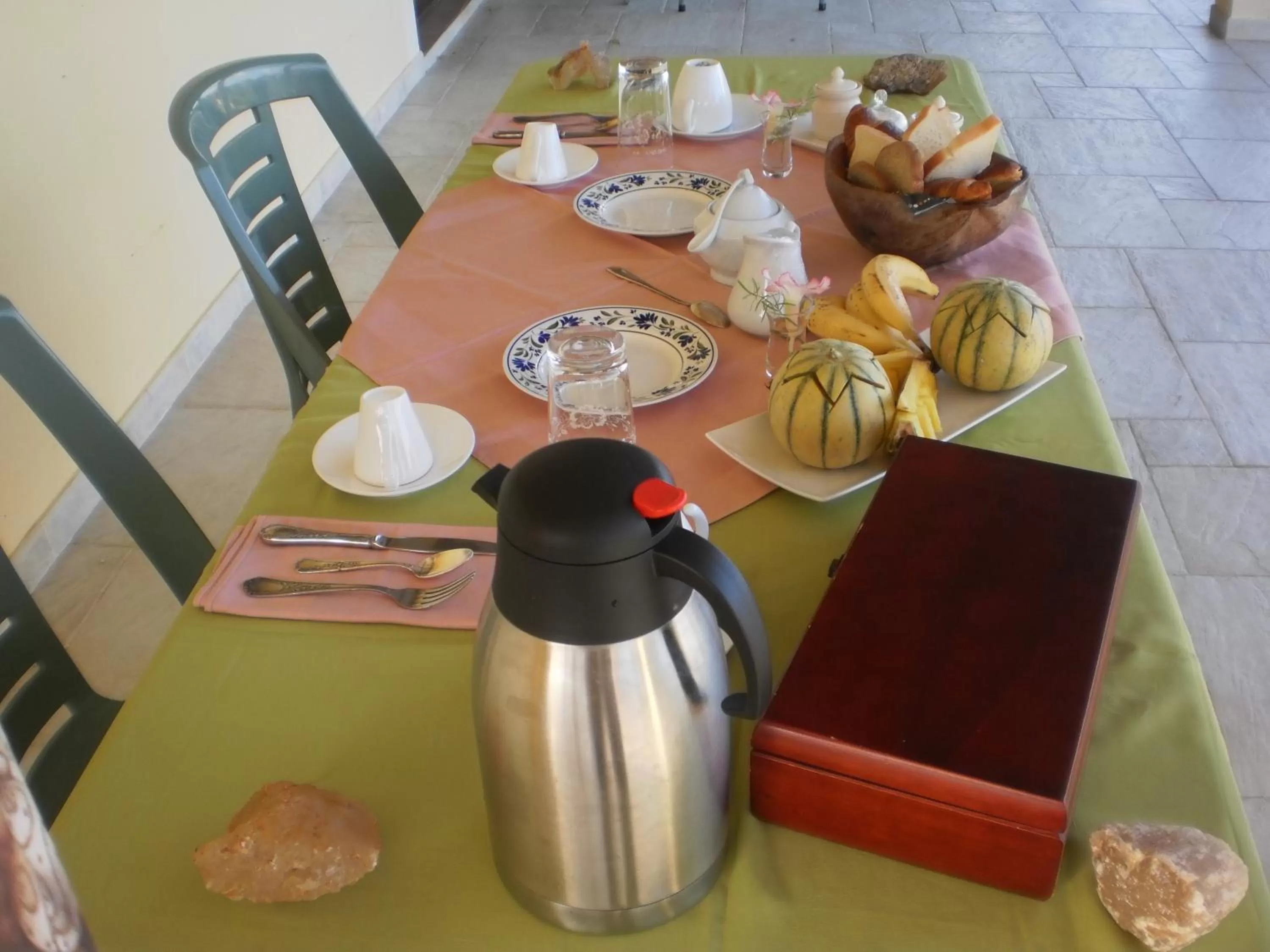 Food in Bed and breakfast Riviere