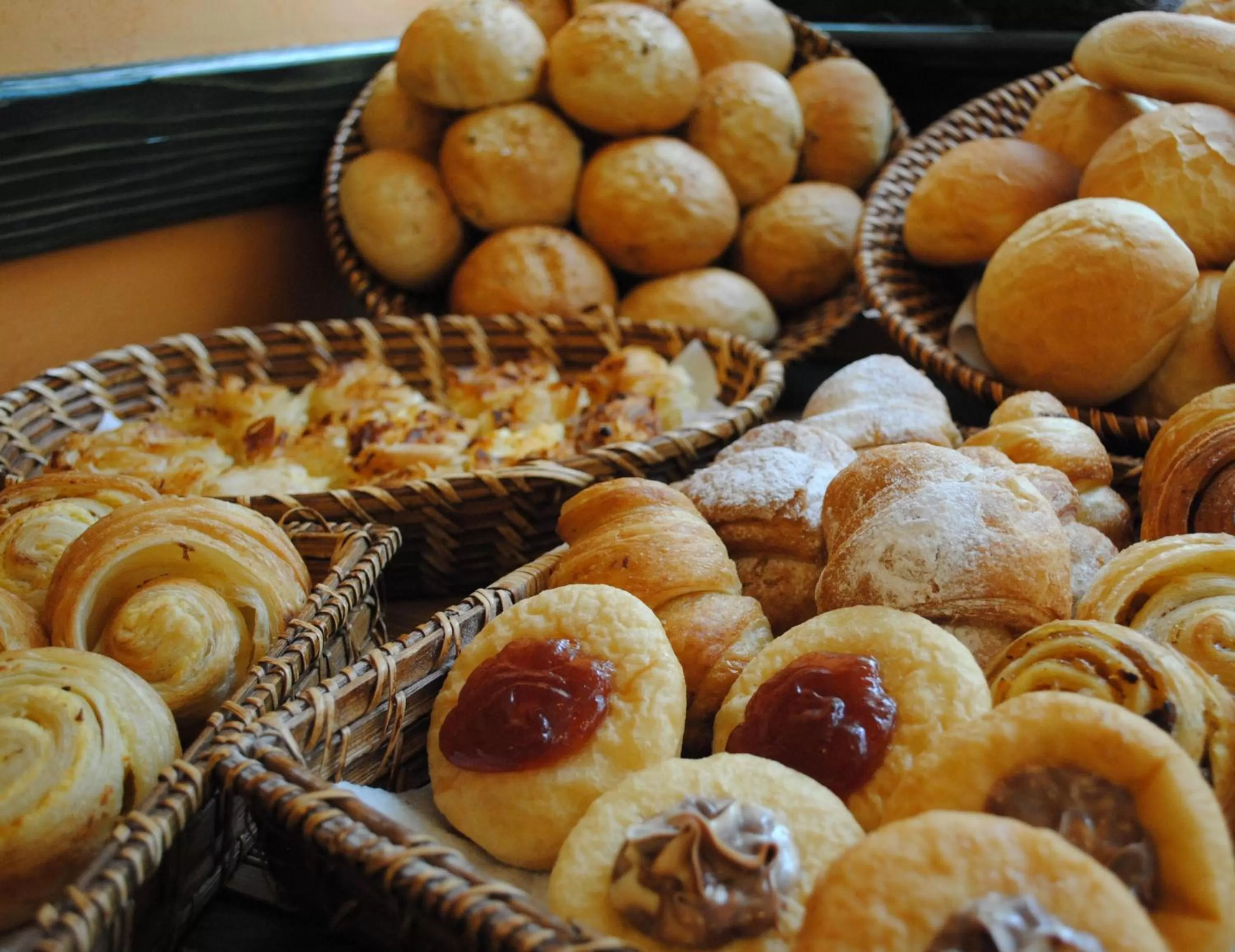 Restaurant/places to eat in Belgrade City Hotel