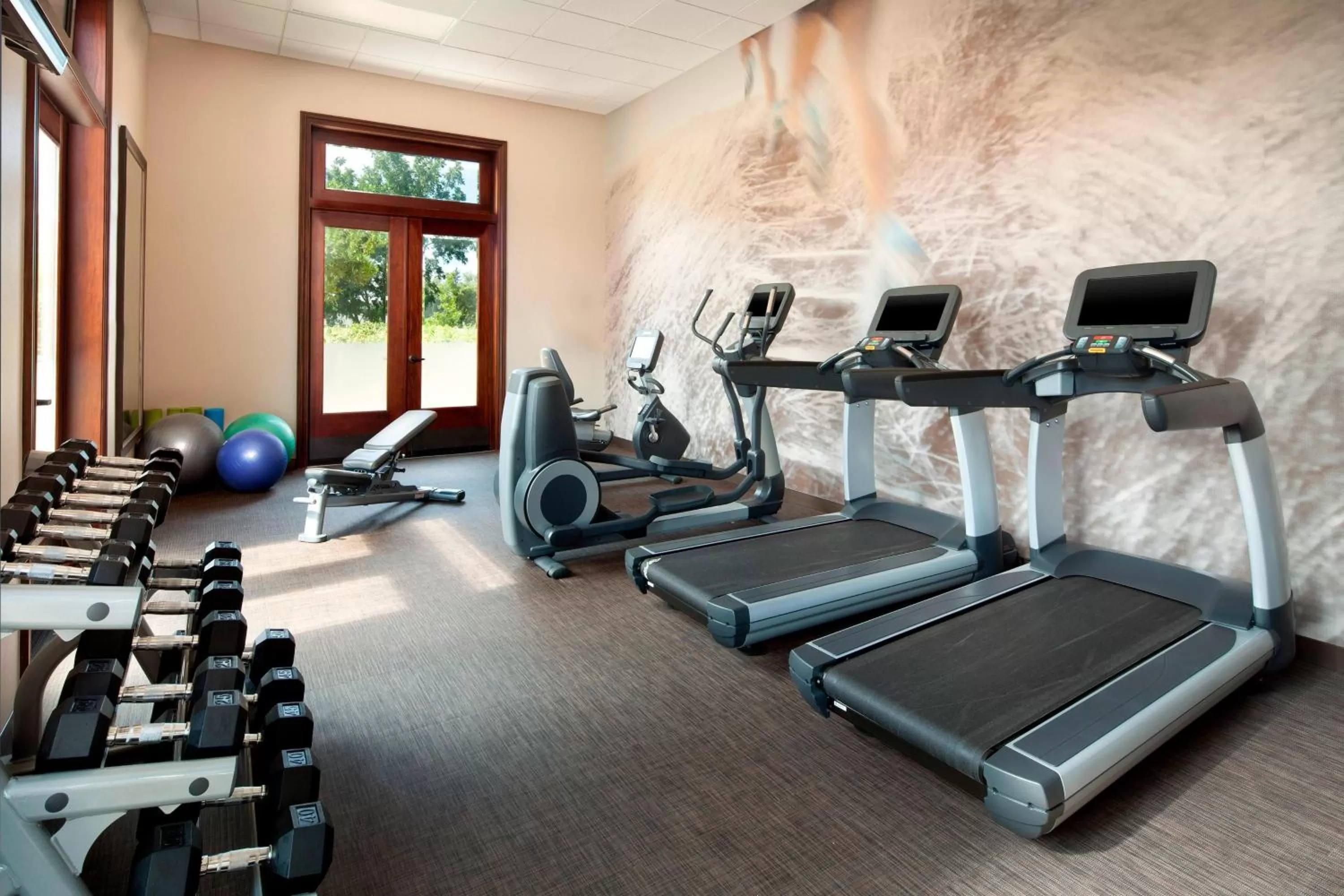 Fitness centre/facilities in The Westin Sacramento Riverfront Hotel & Spa
