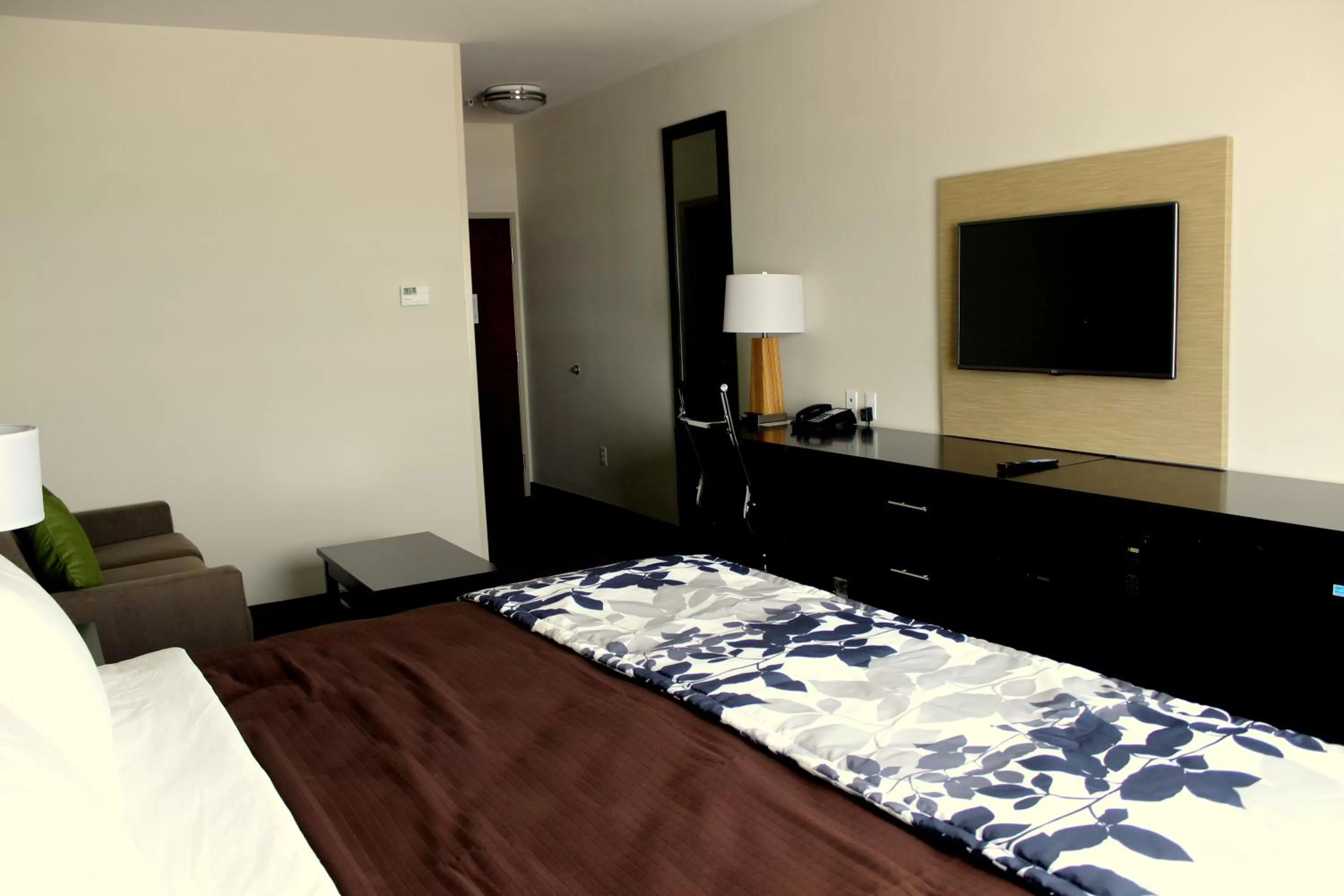 Bed in Sleep Inn & Suites Odessa near University