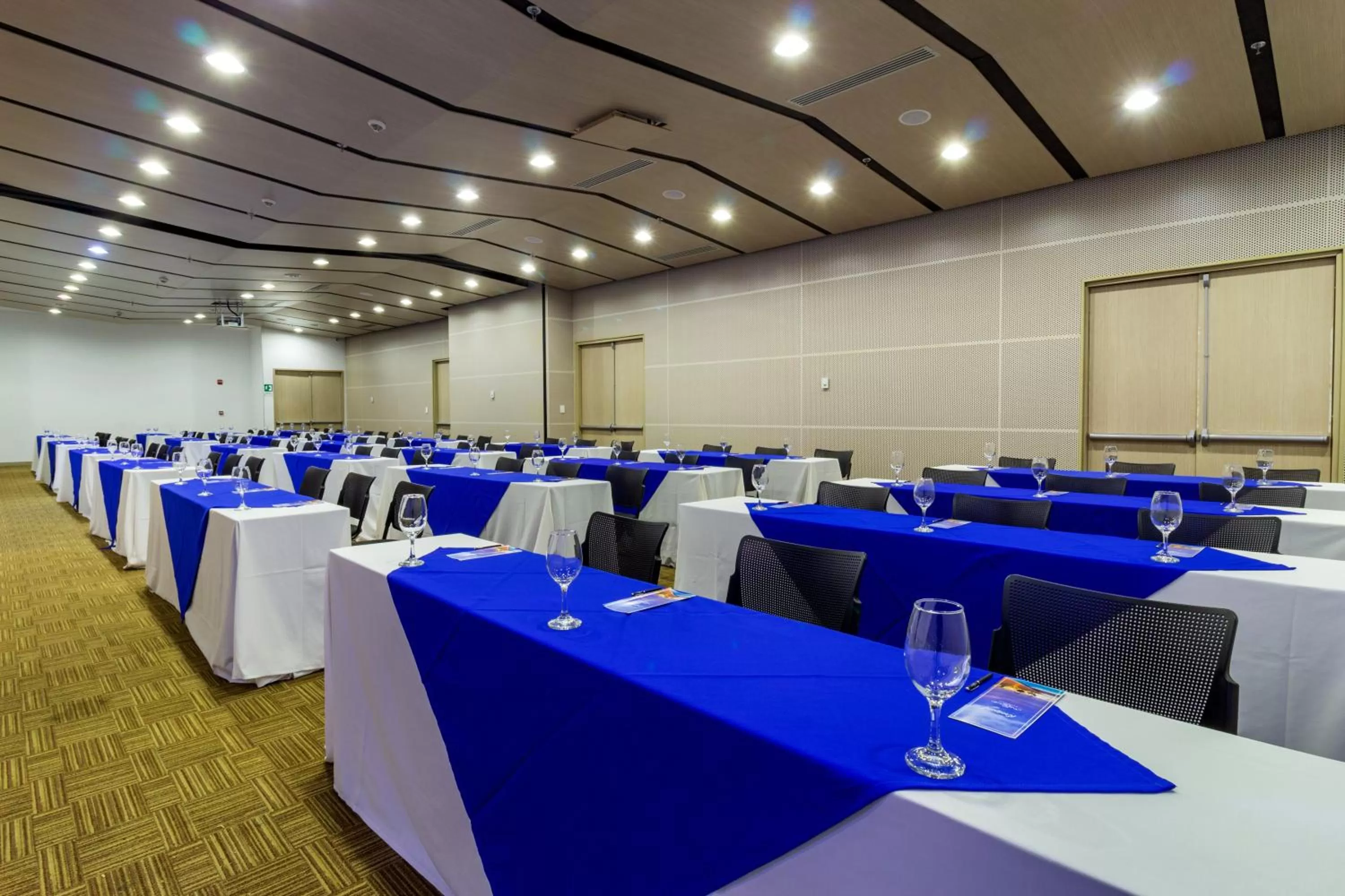 Meeting/conference room in Hotel Mocawa Plaza Armenia
