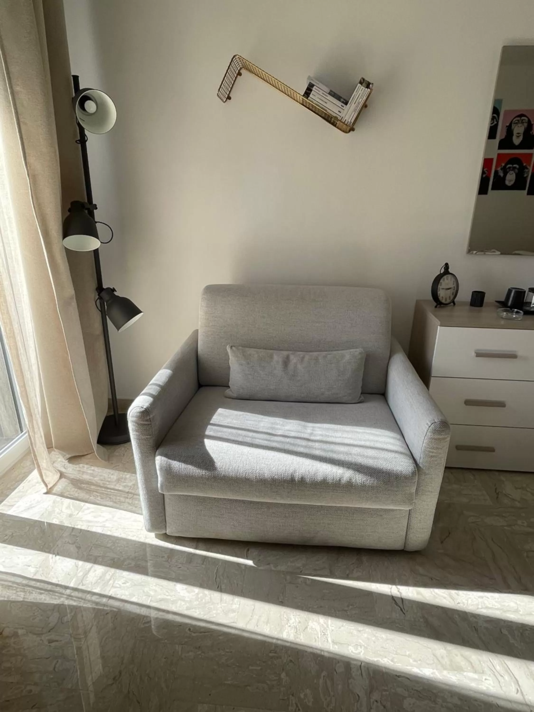 Bedroom, Seating Area in B&B Donna Maria